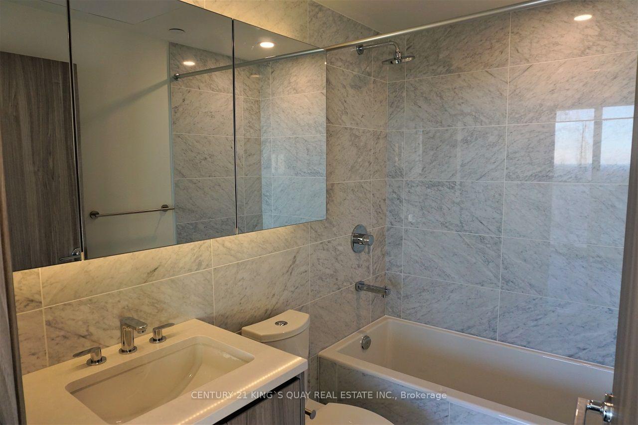 Photo 14 of Unit 3702, 85 McMahon Drive, North York, Bayview Village — HOMEH