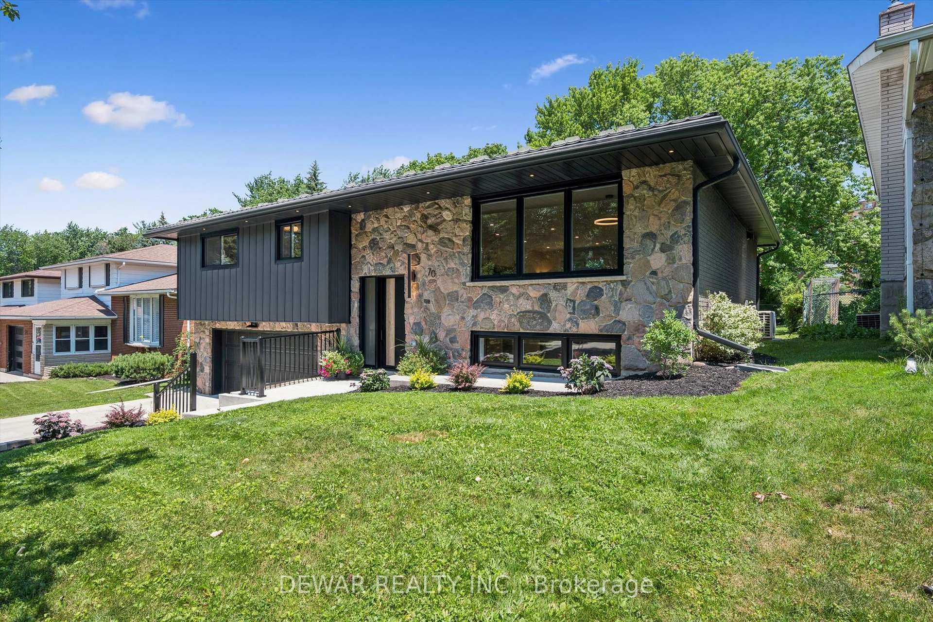 Photo 5 of 70 Champlain Crescent, Kitchener, Grand River North — HOMEH