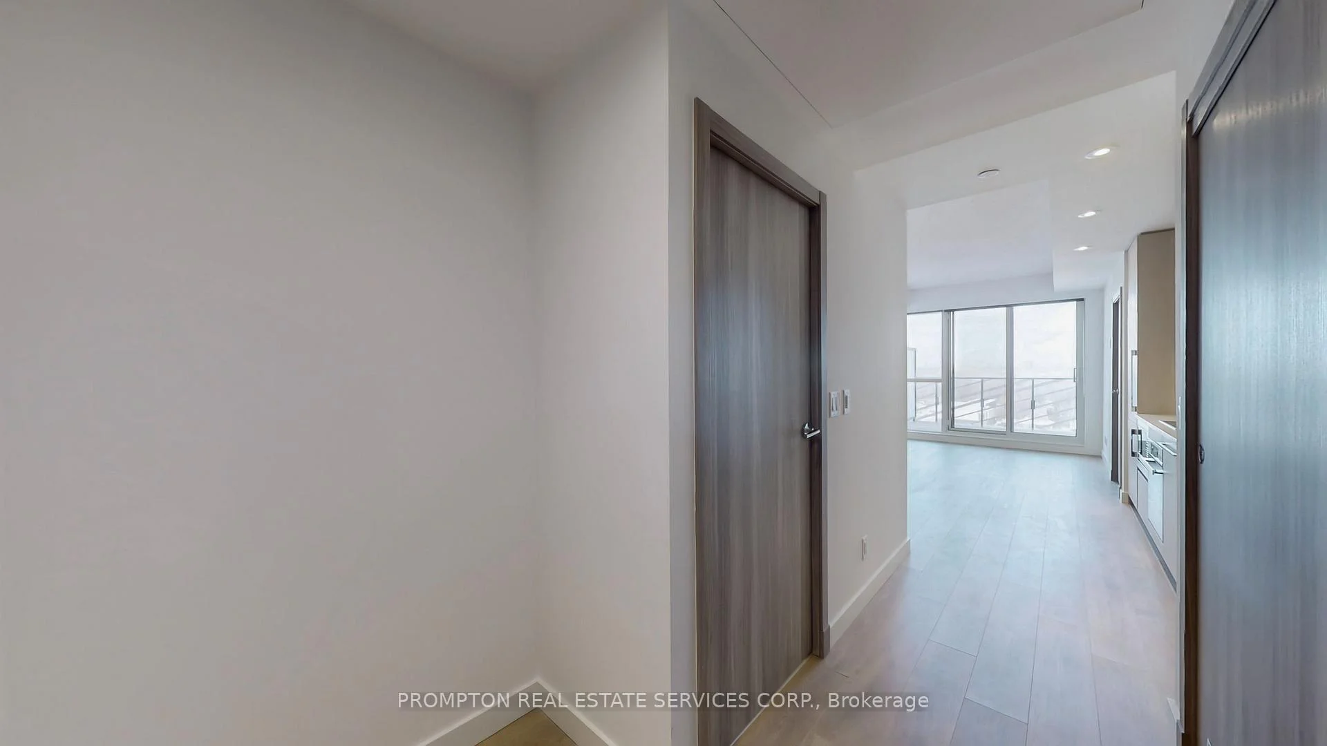 Photo 16 of Unit 1110, 25 Mcmahon Drive, North York, Bayview Village — HOMEH