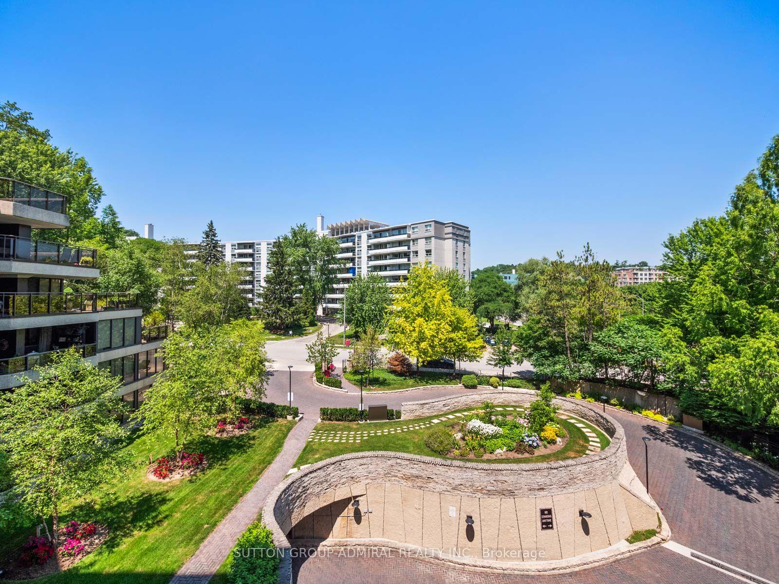Photo 32 of Unit 417, 3900 Yonge Street, Toronto, Bedford Park-Nortown — HOMEH