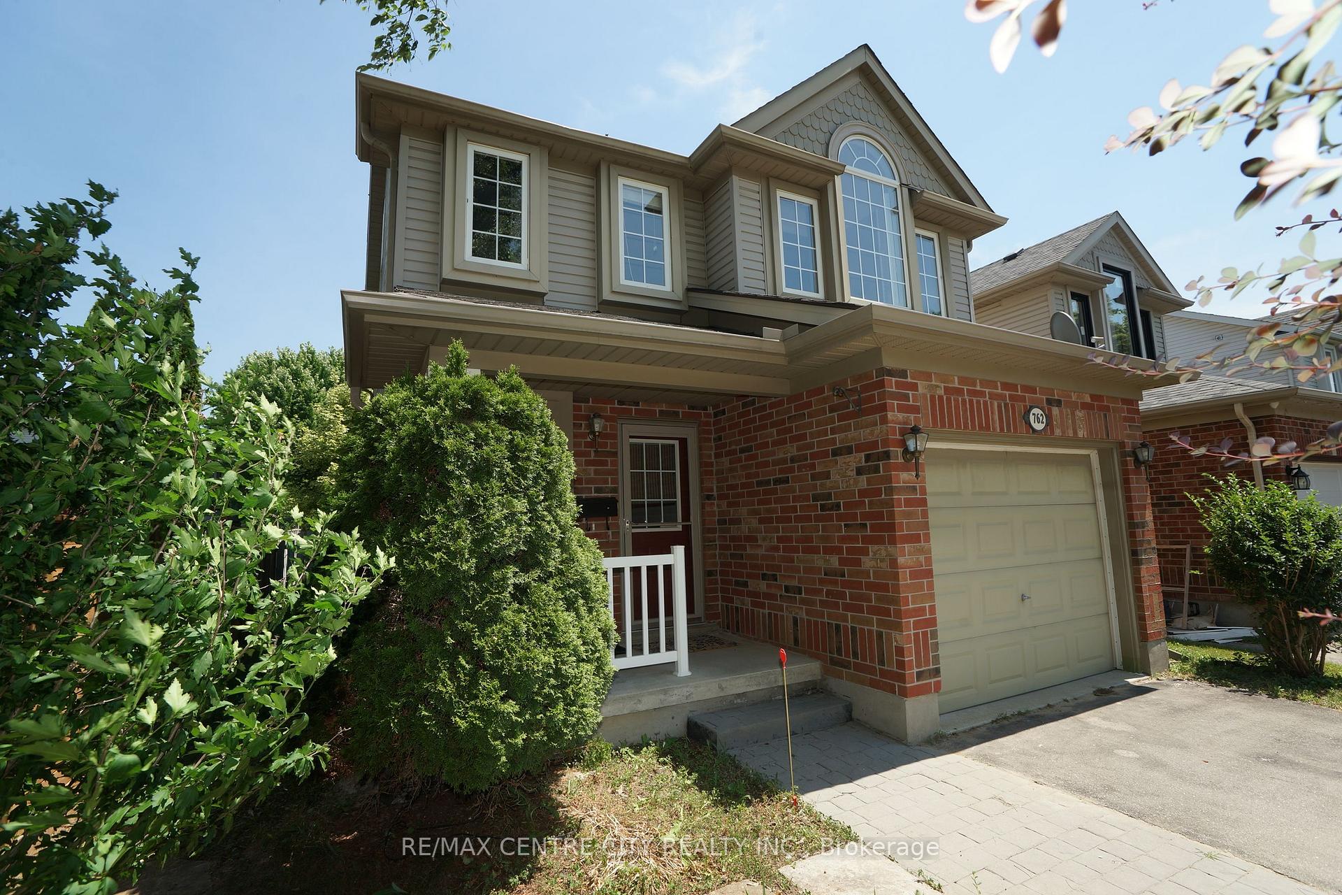 Photo 2 of 762 Blacksmith Street, London, North M — HOMEH