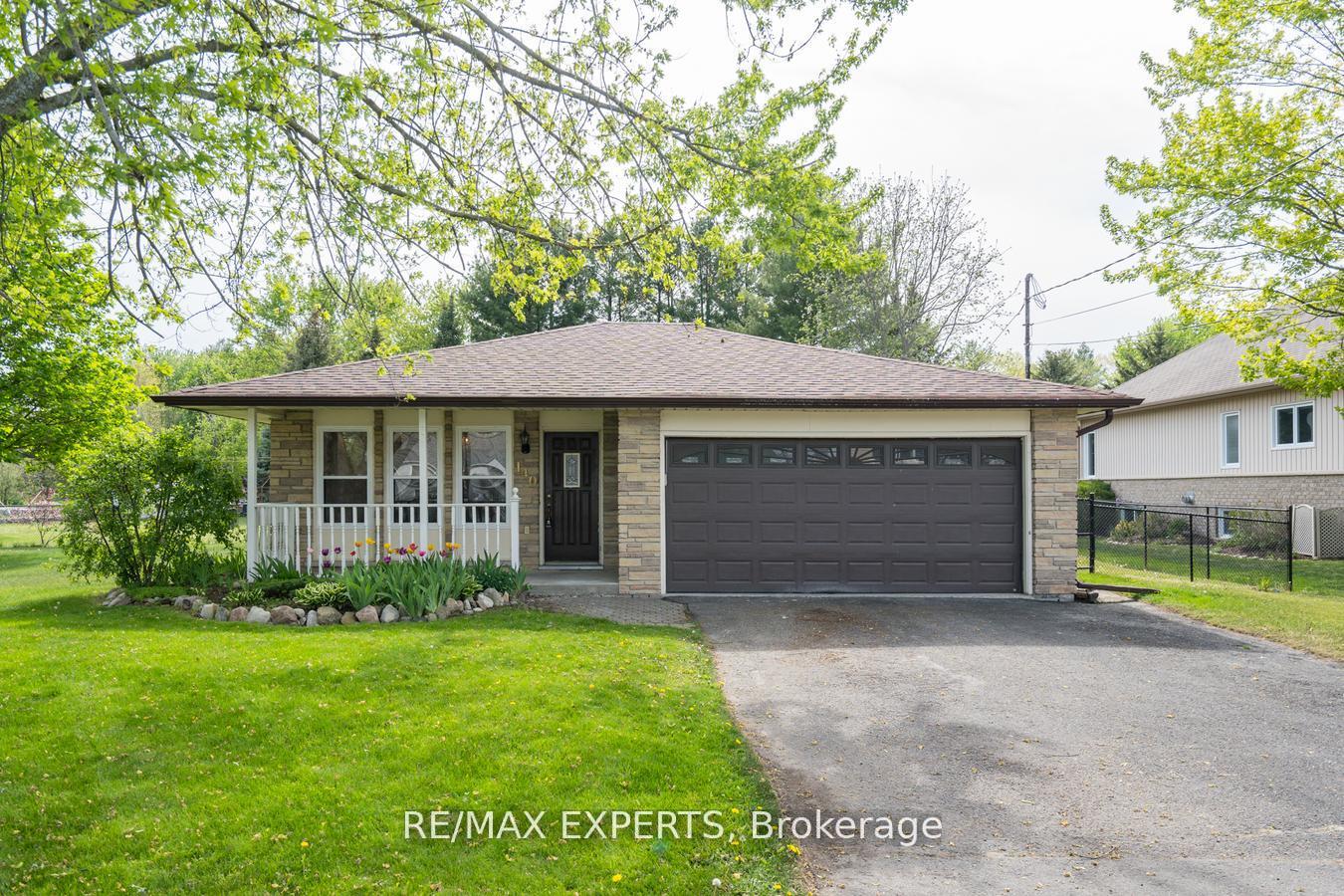 Photo 2 of 140 Sand Road, East Gwillimbury, Holland Landing — HOMEH