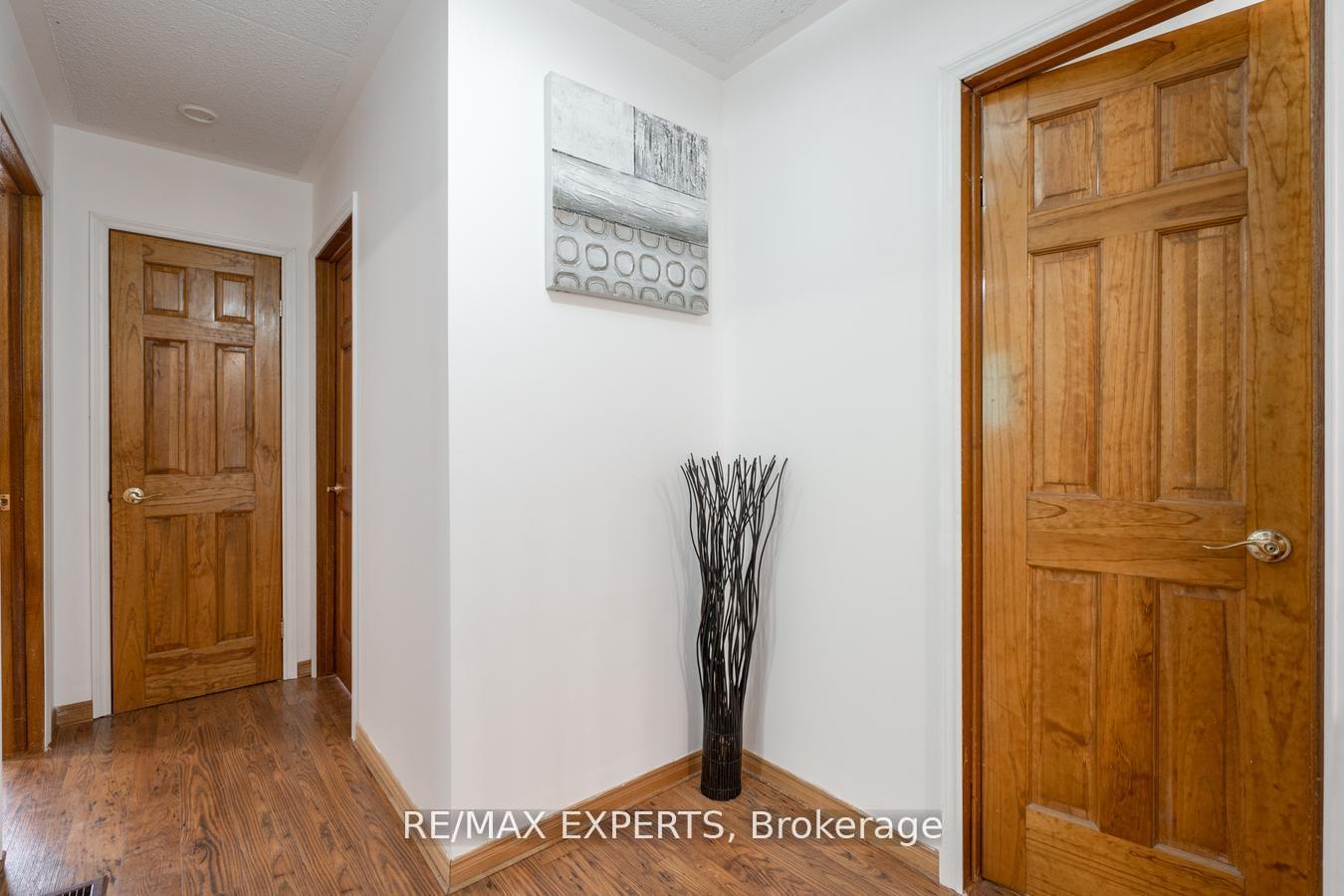 Photo 20 of 140 Sand Road, East Gwillimbury, Holland Landing — HOMEH