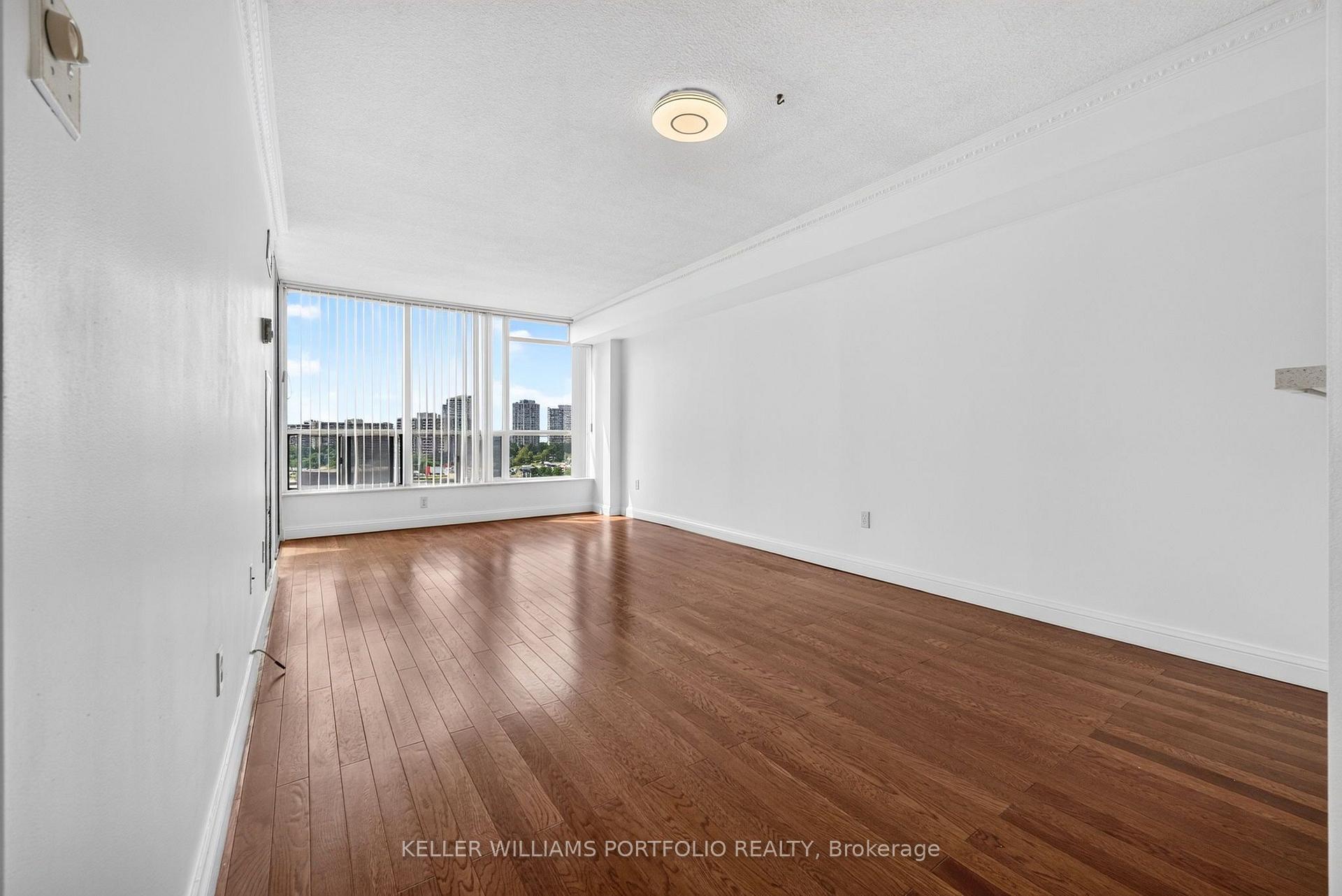 Photo 10 of Unit 1008, 24 Hanover Road, Brampton, Queen Street Corridor — HOMEH