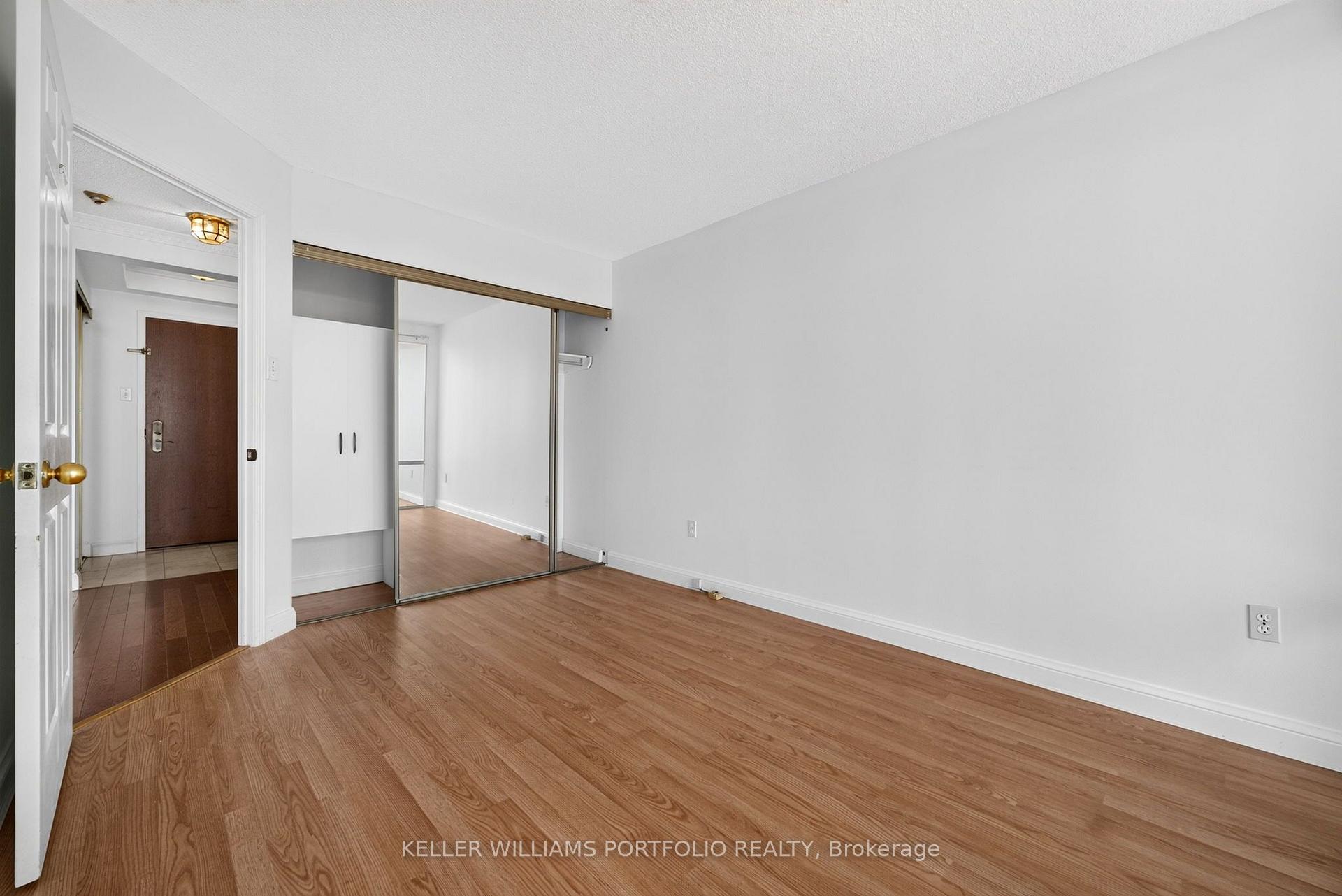 Photo 25 of Unit 1008, 24 Hanover Road, Brampton, Queen Street Corridor — HOMEH
