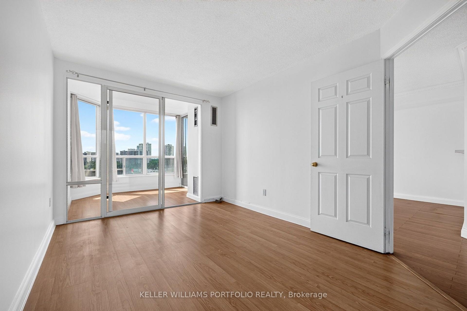 Photo 28 of Unit 1008, 24 Hanover Road, Brampton, Queen Street Corridor — HOMEH
