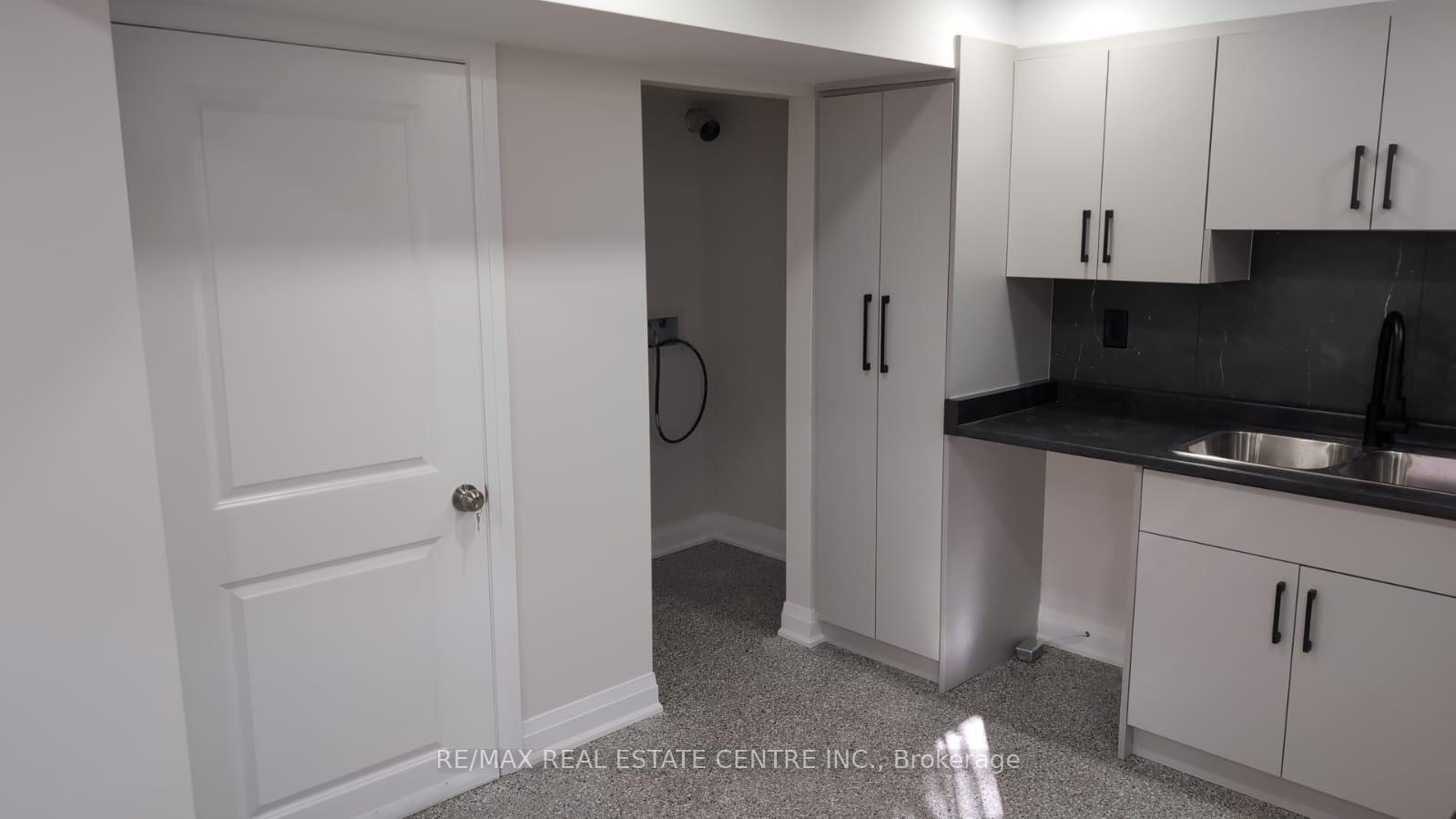 Photo 8 of Unit Basement, 866 Mcnair Circle, Milton, Beaty — HOMEH