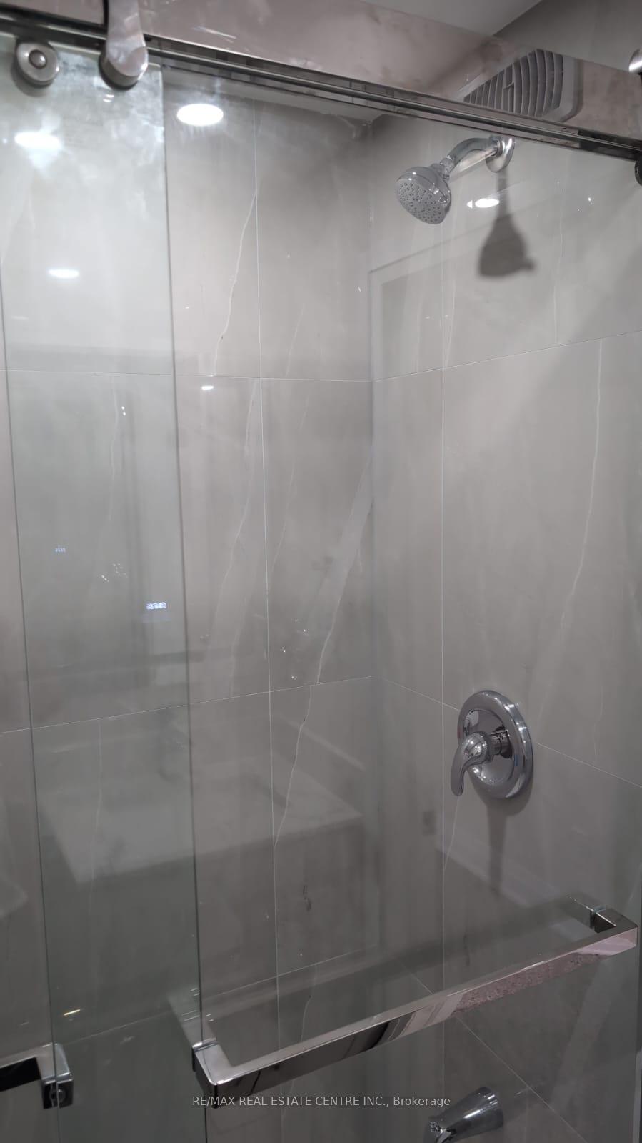 Photo 12 of Unit Basement, 866 Mcnair Circle, Milton, Beaty — HOMEH