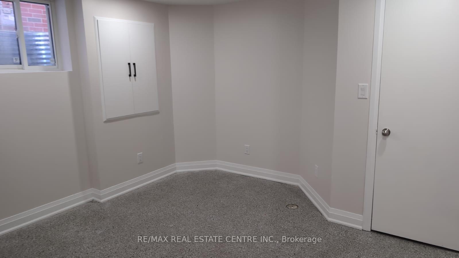 Photo 14 of Unit Basement, 866 Mcnair Circle, Milton, Beaty — HOMEH