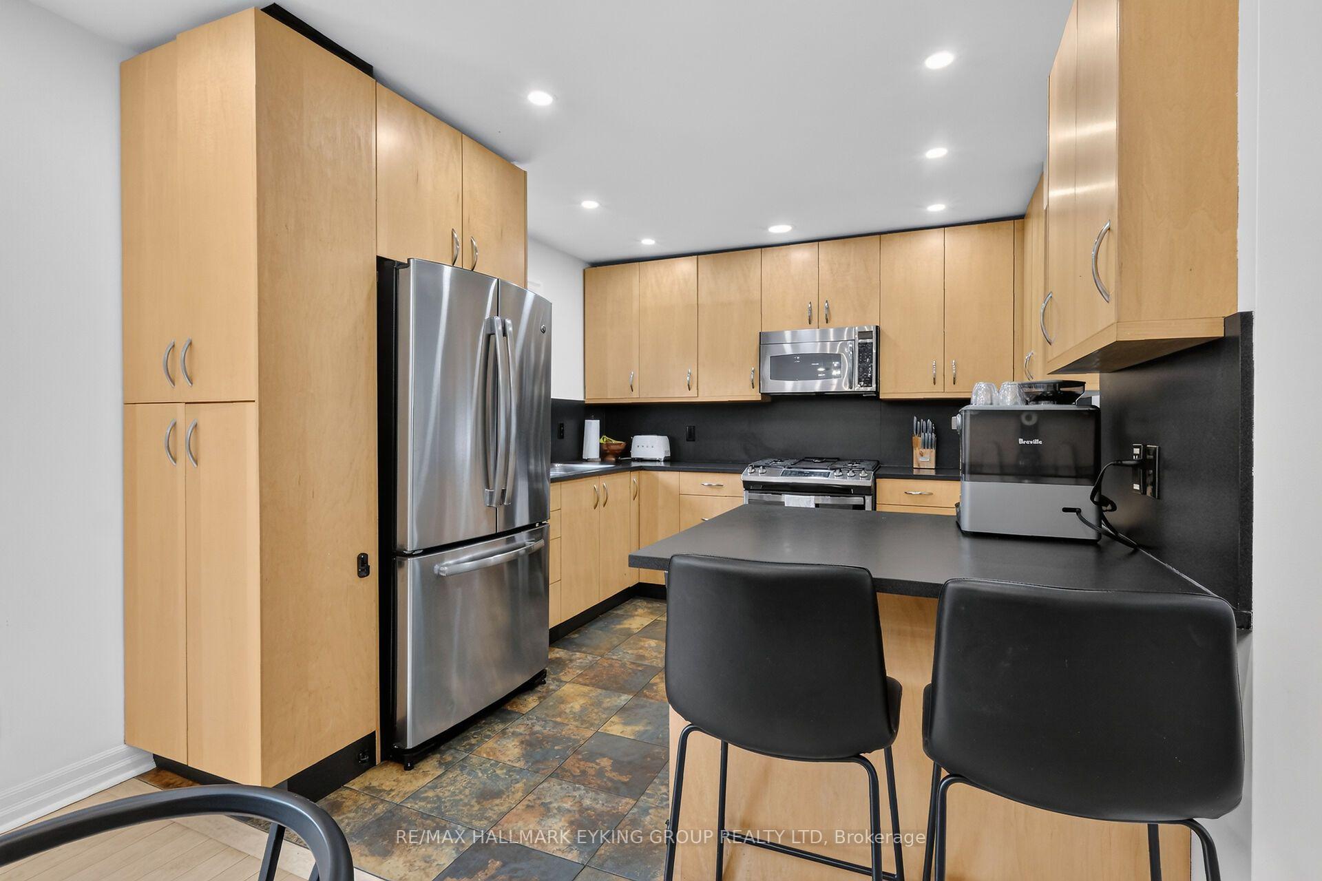 Photo 13 of 20 Belgrave Road, Ottawa, Ottawa East — HOMEH