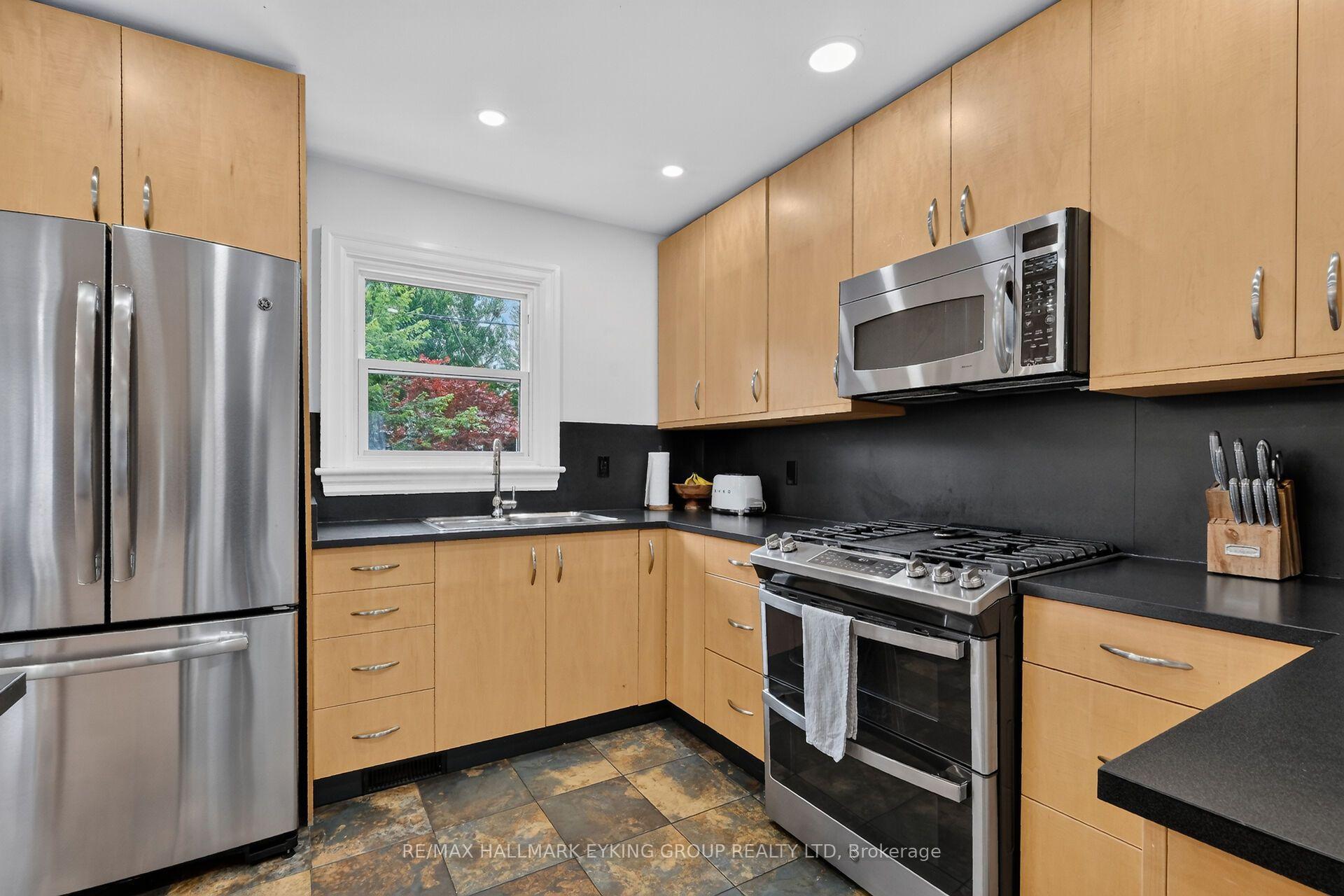 Photo 14 of 20 Belgrave Road, Ottawa, Ottawa East — HOMEH