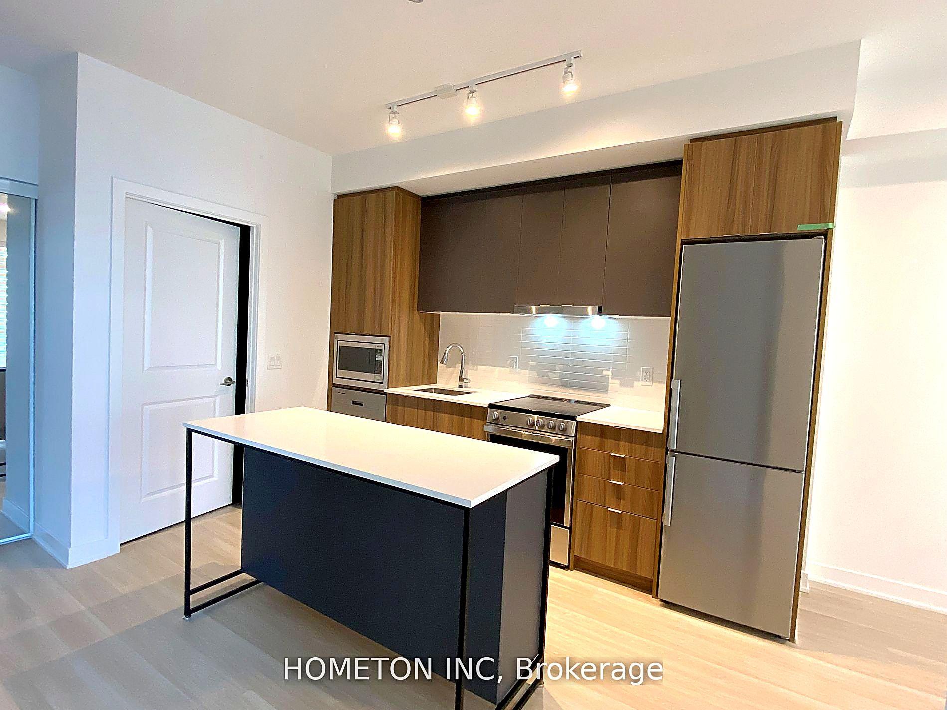 Photo 7 of Unit B528, 50 Upper Mall Way, Vaughan, Brownridge — HOMEH
