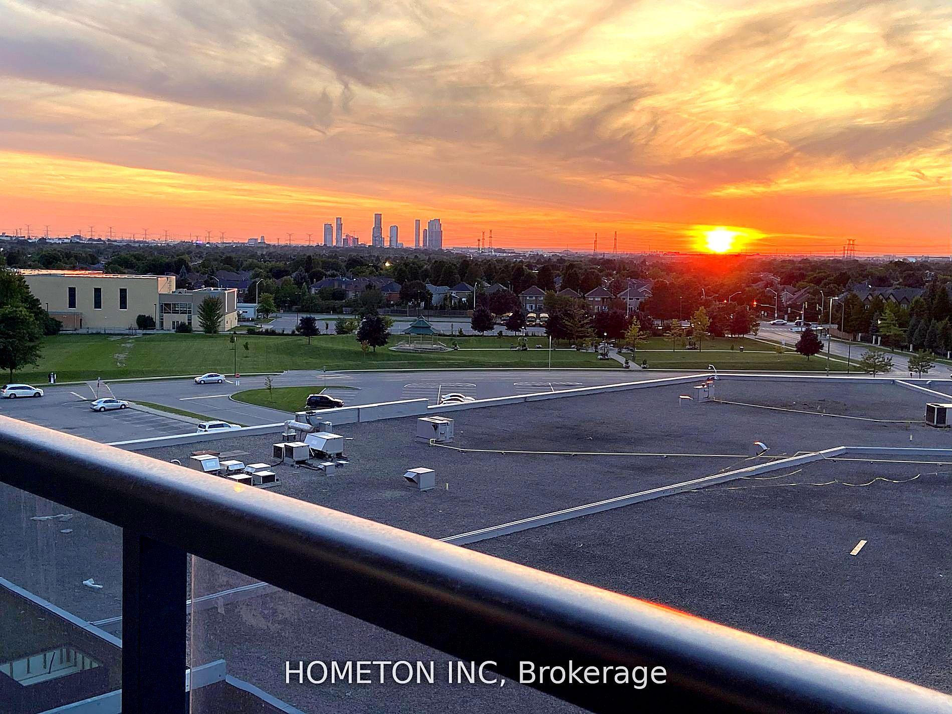 Photo 12 of Unit B528, 50 Upper Mall Way, Vaughan, Brownridge — HOMEH