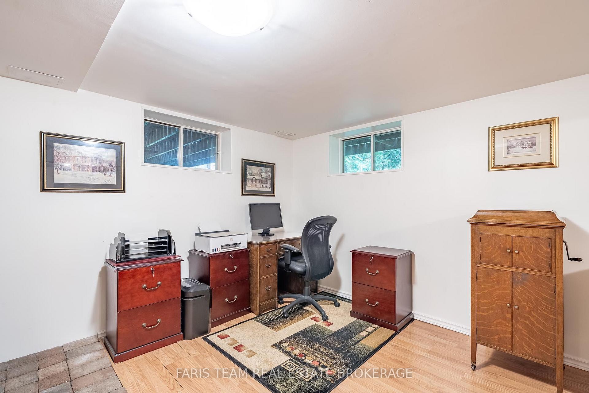Photo 21 of 33 Oneida Crescent, Tiny, Rural Tiny — HOMEH
