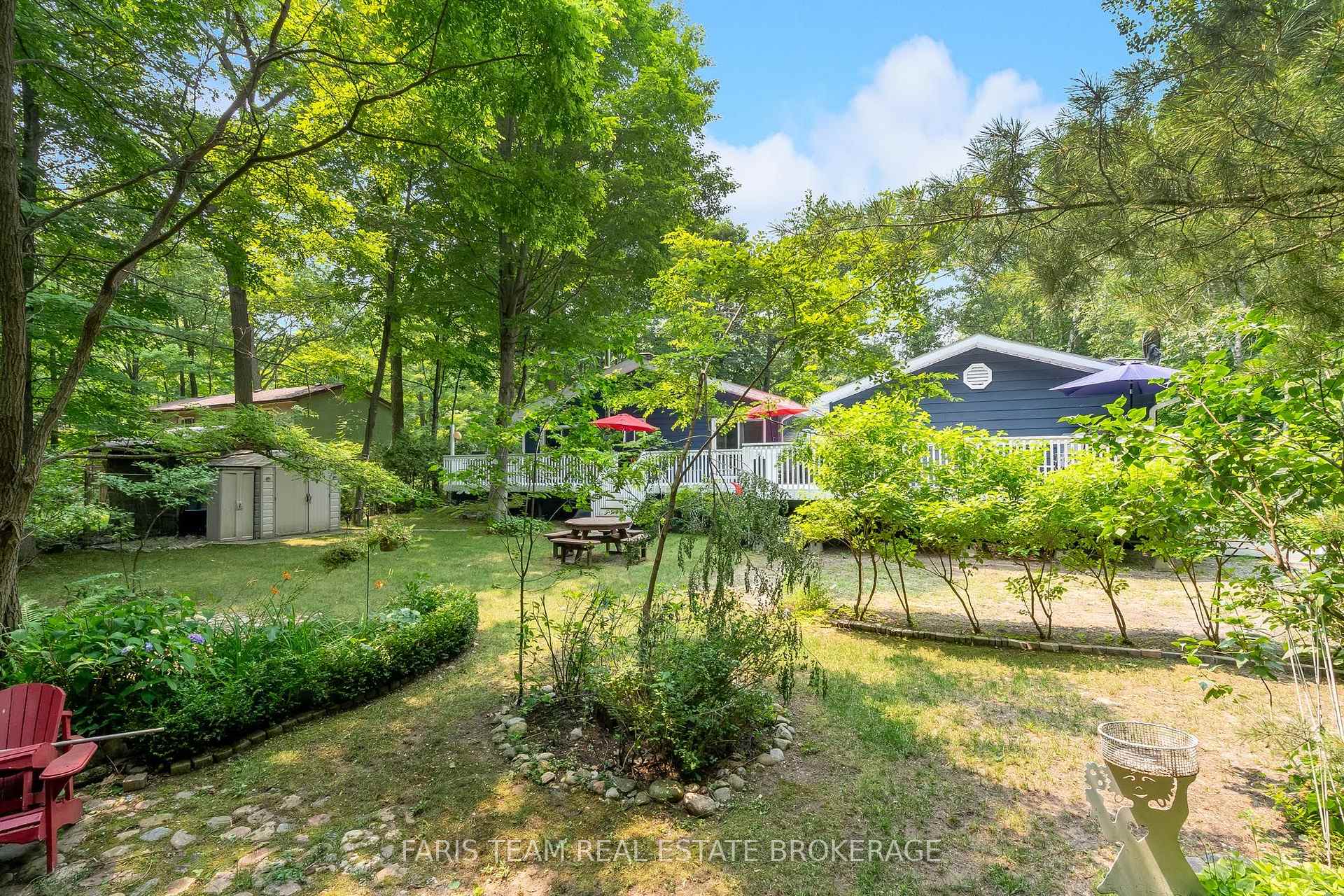 Photo 35 of 33 Oneida Crescent, Tiny, Rural Tiny — HOMEH