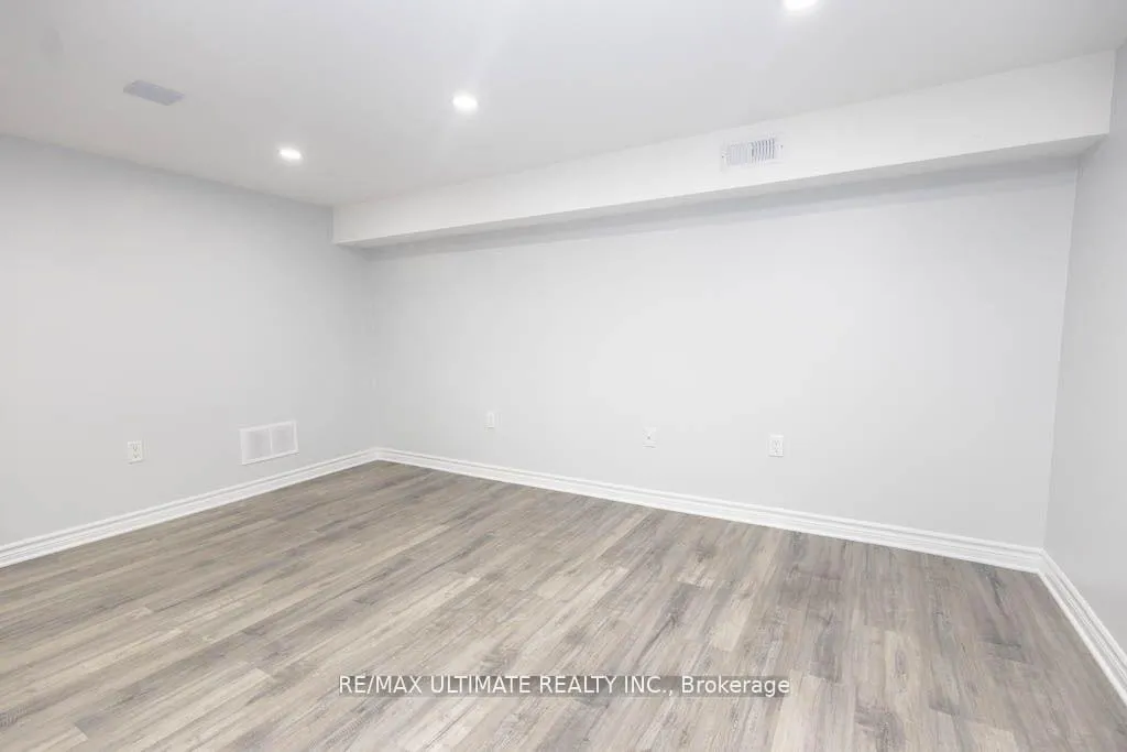 Photo 8 of Unit BSMT, 404 Dovedale Drive, Whitby, Downtown Whitby — HOMEH