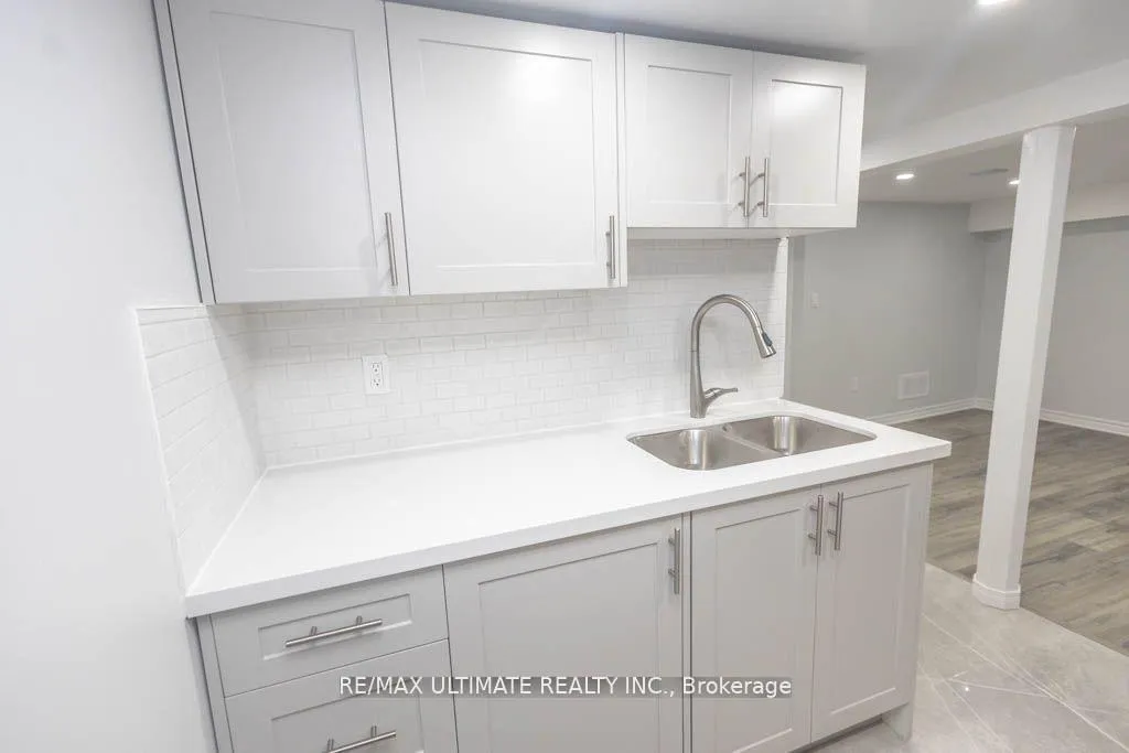 Photo 13 of Unit BSMT, 404 Dovedale Drive, Whitby, Downtown Whitby — HOMEH