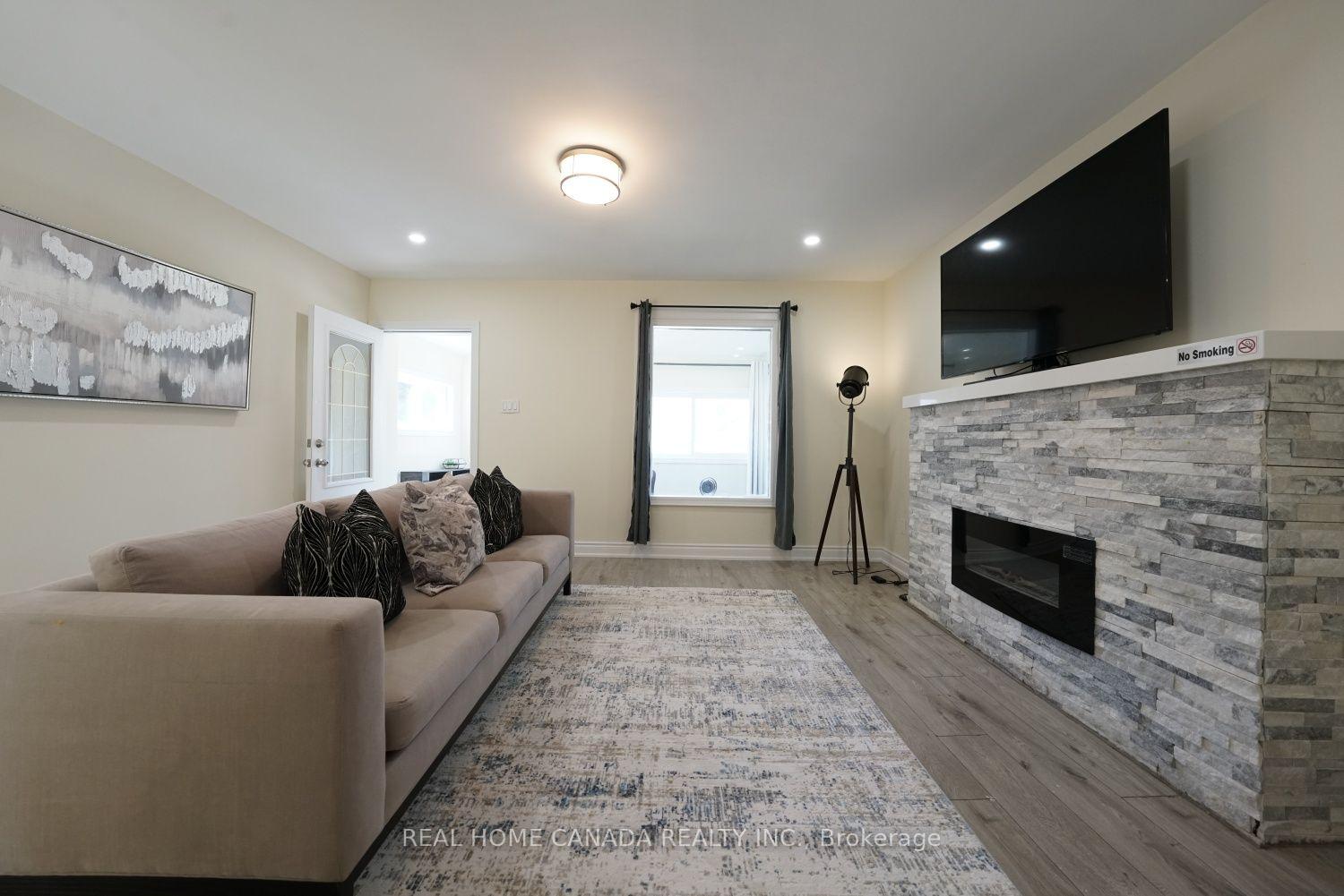 Photo 13 of 5262 Kitchener Street, Niagara Falls, Clifton Hill — HOMEH