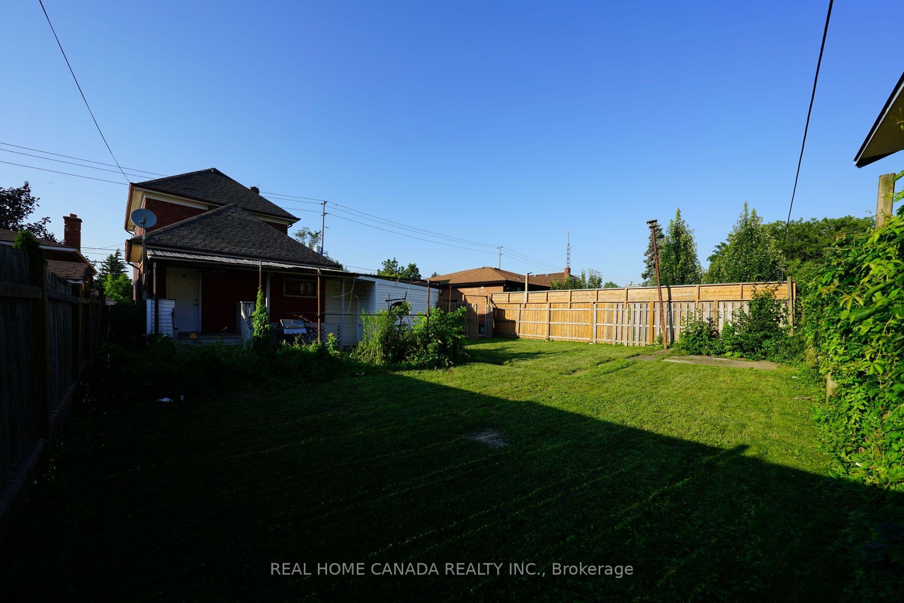 Photo 37 of 5262 Kitchener Street, Niagara Falls, Clifton Hill — HOMEH