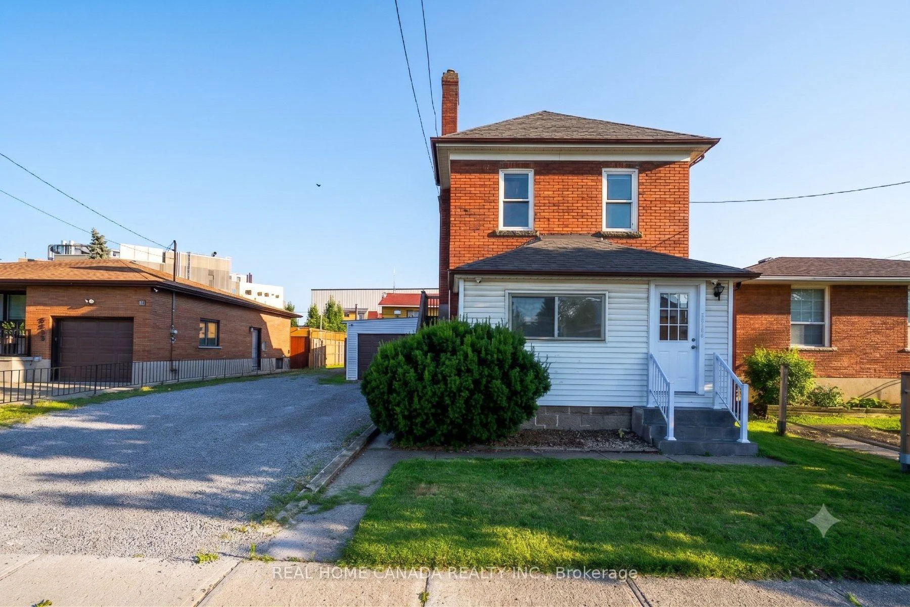 Photo of 5262 Kitchener Street
