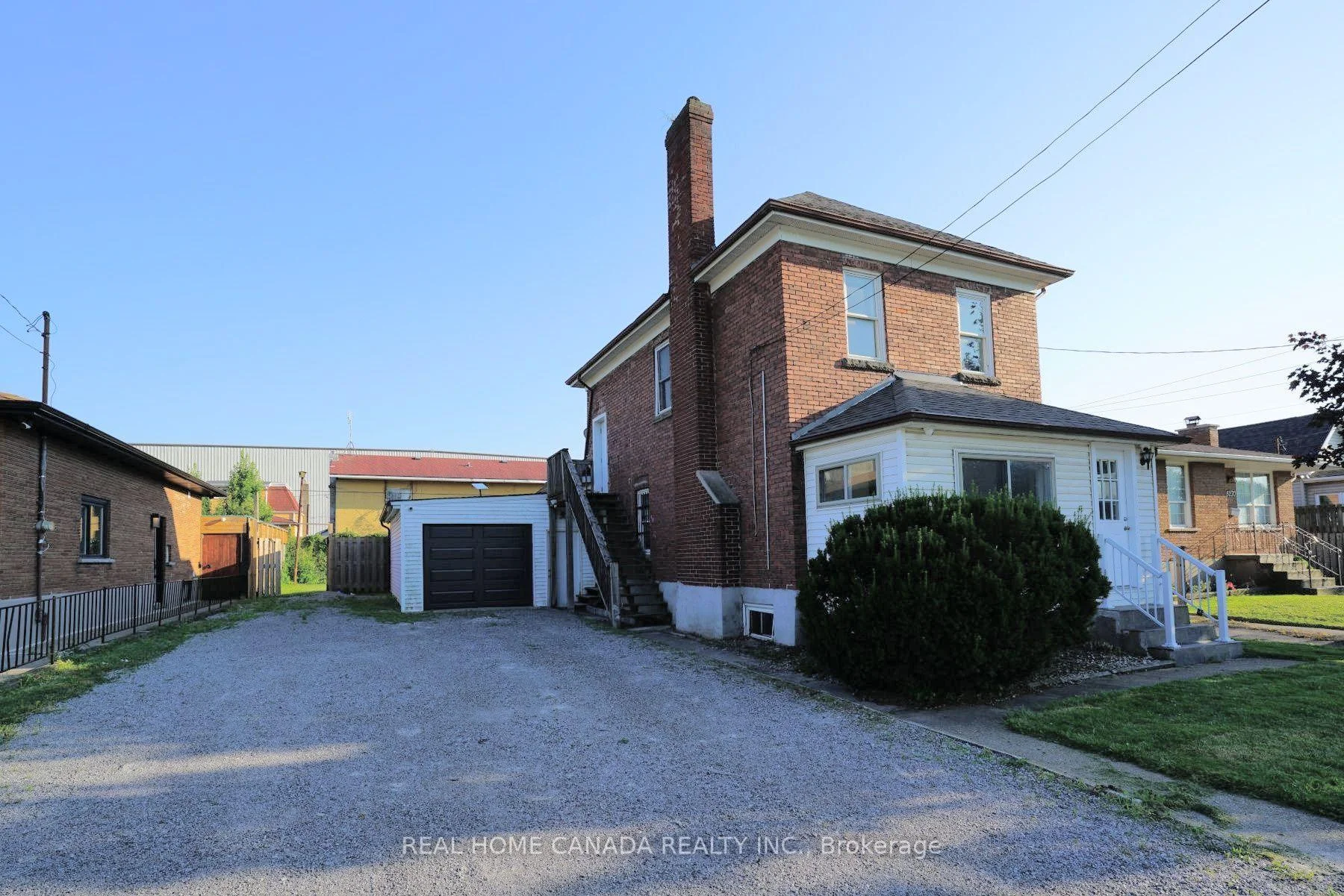 Photo 4 of 5262 Kitchener Street, Niagara Falls, Clifton Hill — HOMEH