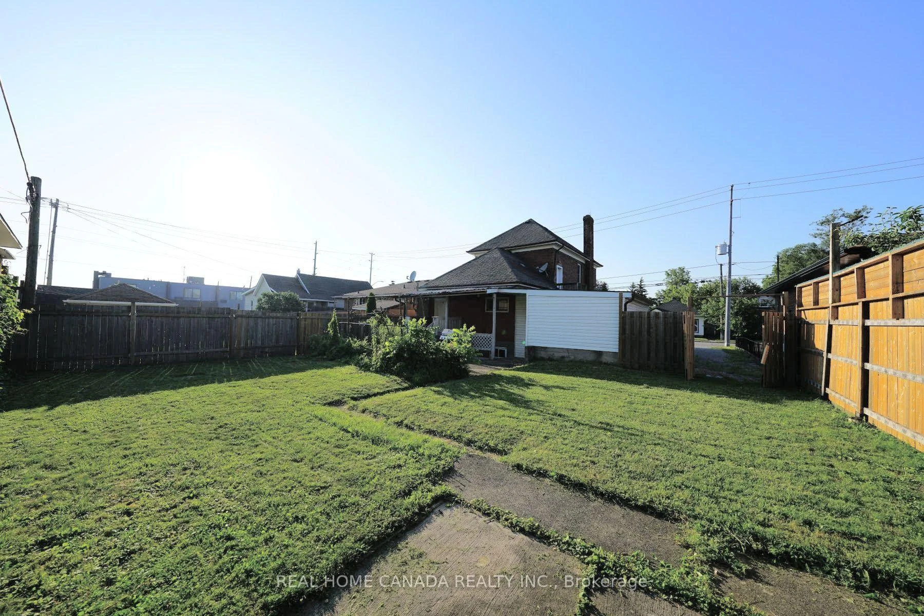 Photo 40 of 5262 Kitchener Street, Niagara Falls, Clifton Hill — HOMEH