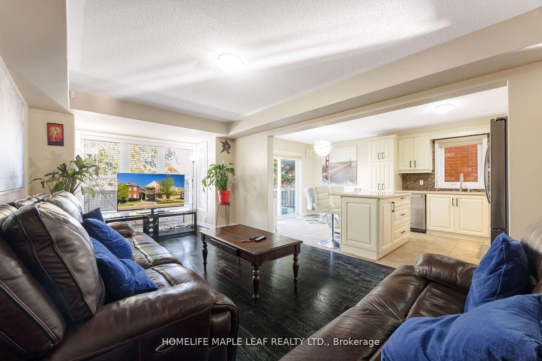 Photo 7 of 15 Donomore Drive, Brampton, Northwest Brampton — HOMEH