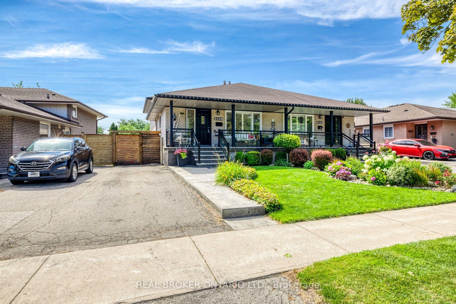 Photo 1 of 2408 Padstow Crescent, Mississauga, Clarkson — HOMEH