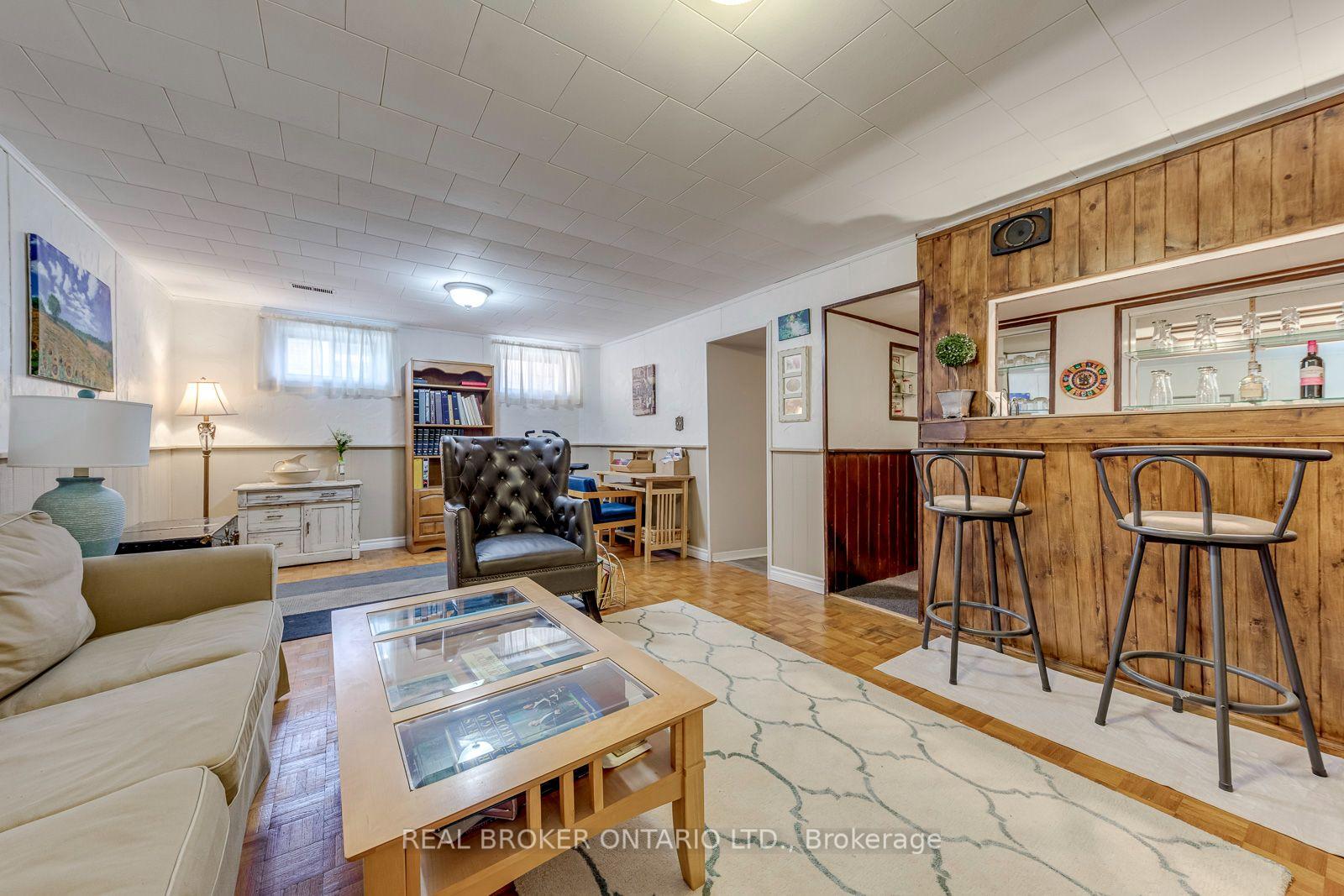 Photo 27 of 2408 Padstow Crescent, Mississauga, Clarkson — HOMEH