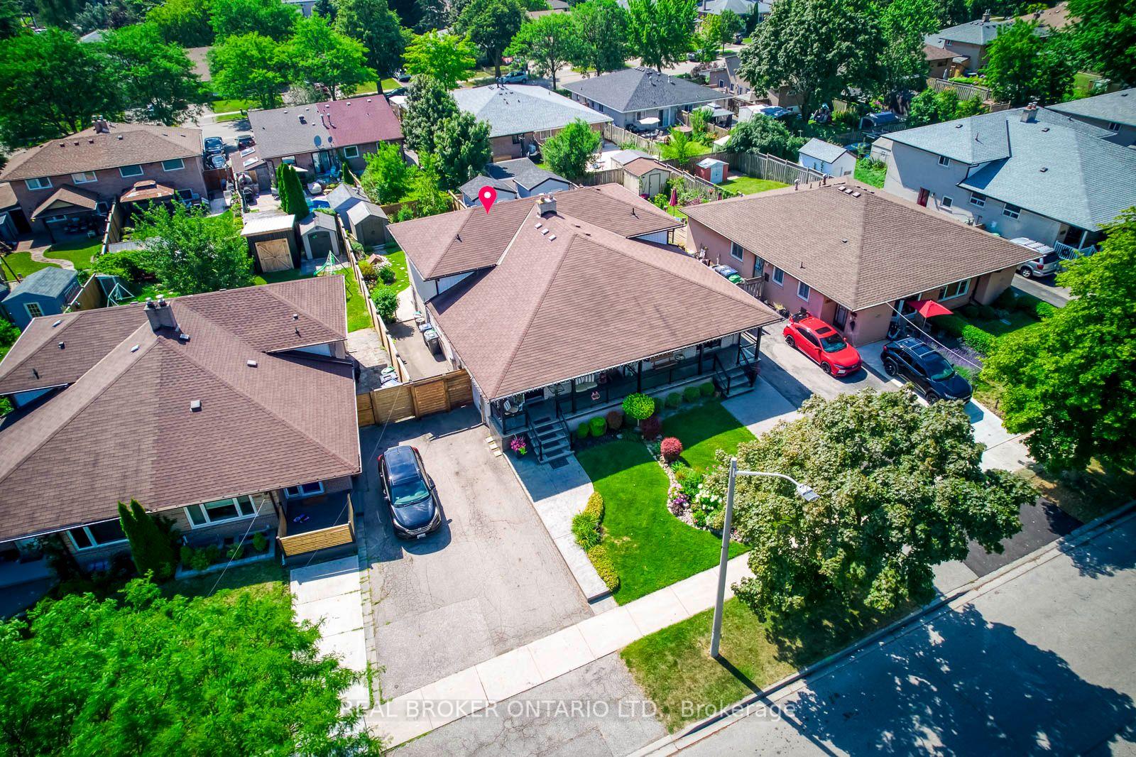 Photo 38 of 2408 Padstow Crescent, Mississauga, Clarkson — HOMEH