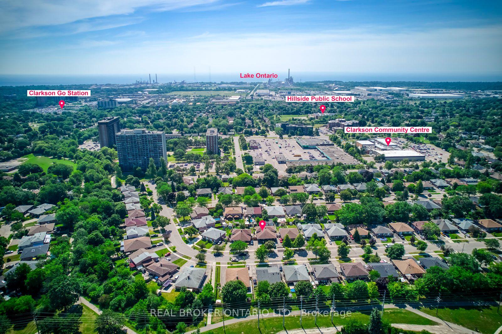 Photo 41 of 2408 Padstow Crescent, Mississauga, Clarkson — HOMEH