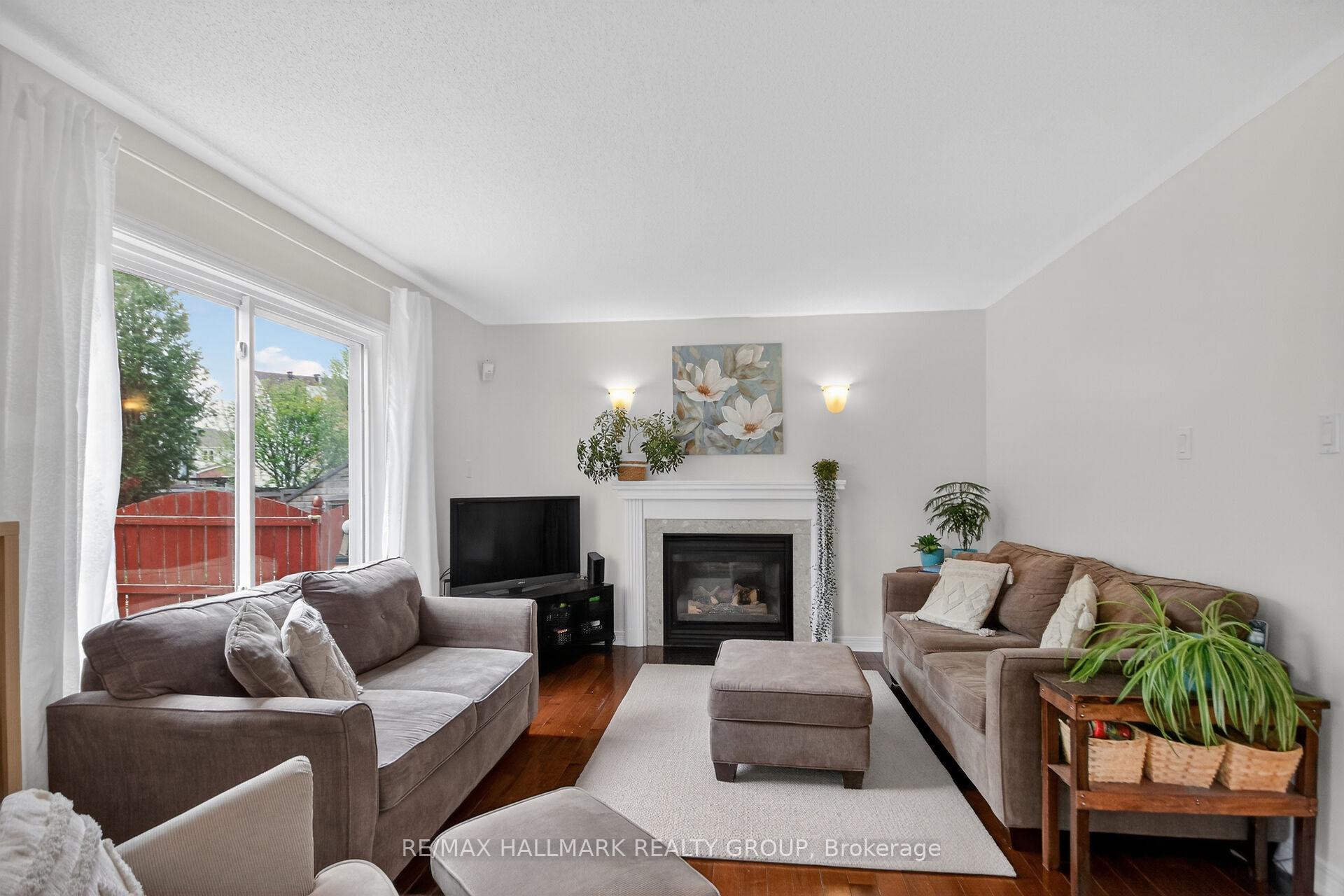 Photo 6 of 48 Avonmore Crescent, Ottawa, Barrhaven East — HOMEH