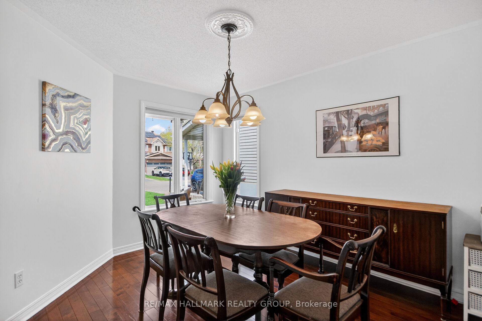 Photo 10 of 48 Avonmore Crescent, Ottawa, Barrhaven East — HOMEH