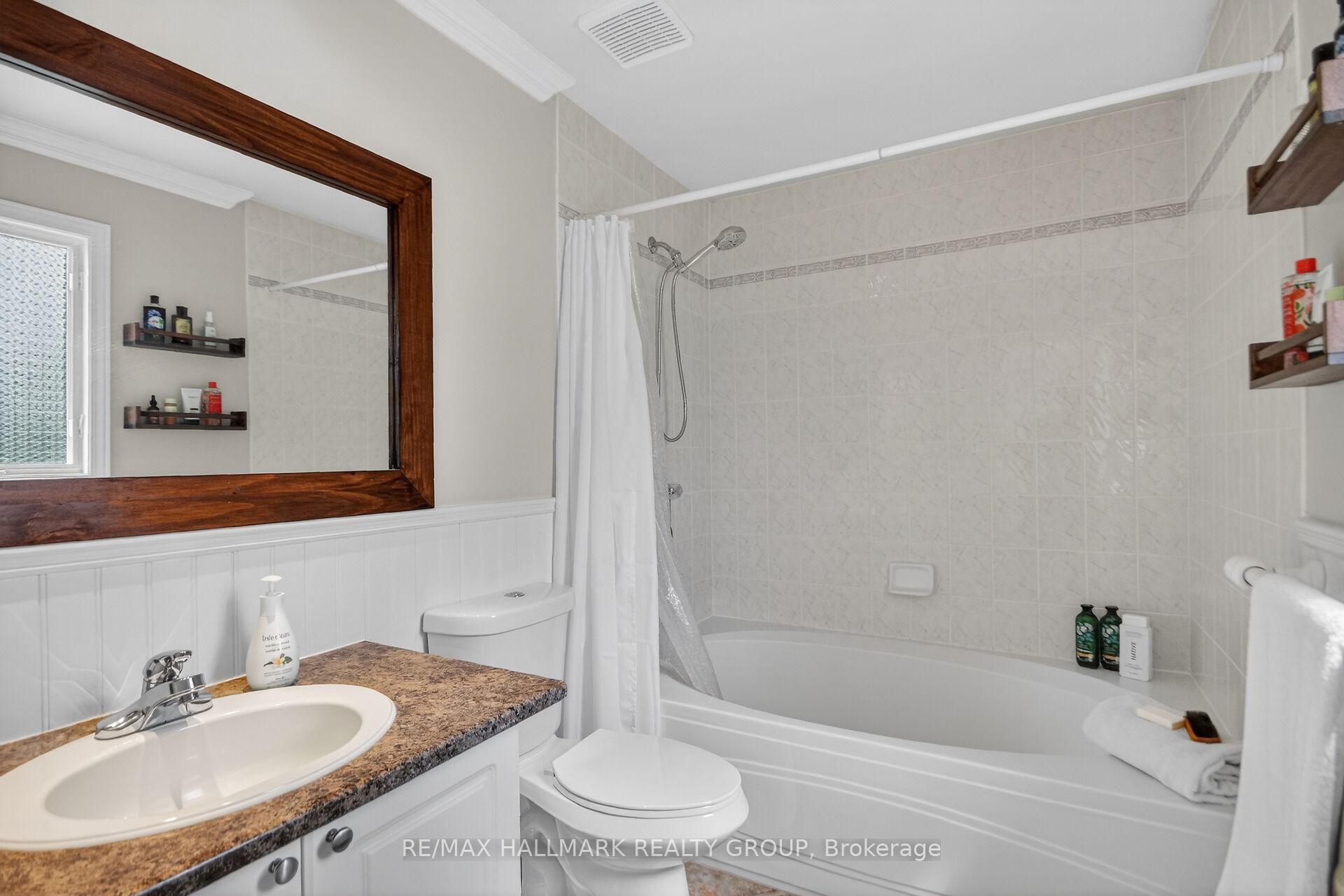 Photo 24 of 48 Avonmore Crescent, Ottawa, Barrhaven East — HOMEH