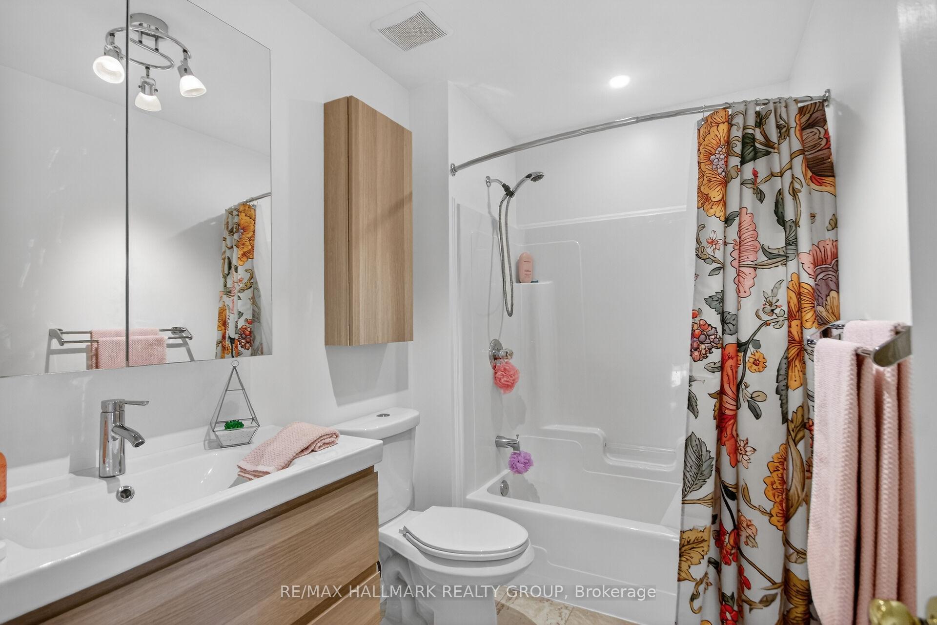 Photo 30 of 48 Avonmore Crescent, Ottawa, Barrhaven East — HOMEH