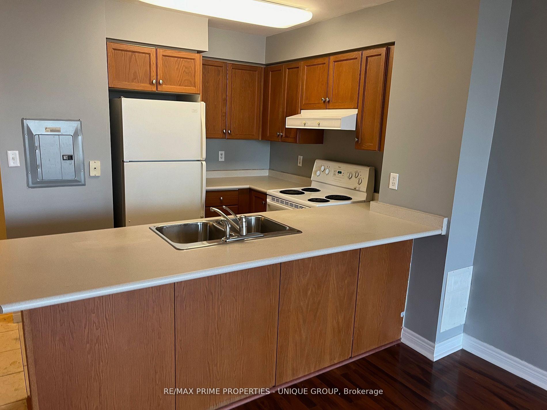 Photo 4 of Unit 1506, 43 Eglinton Avenue E, Toronto, Mount Pleasant West — HOMEH
