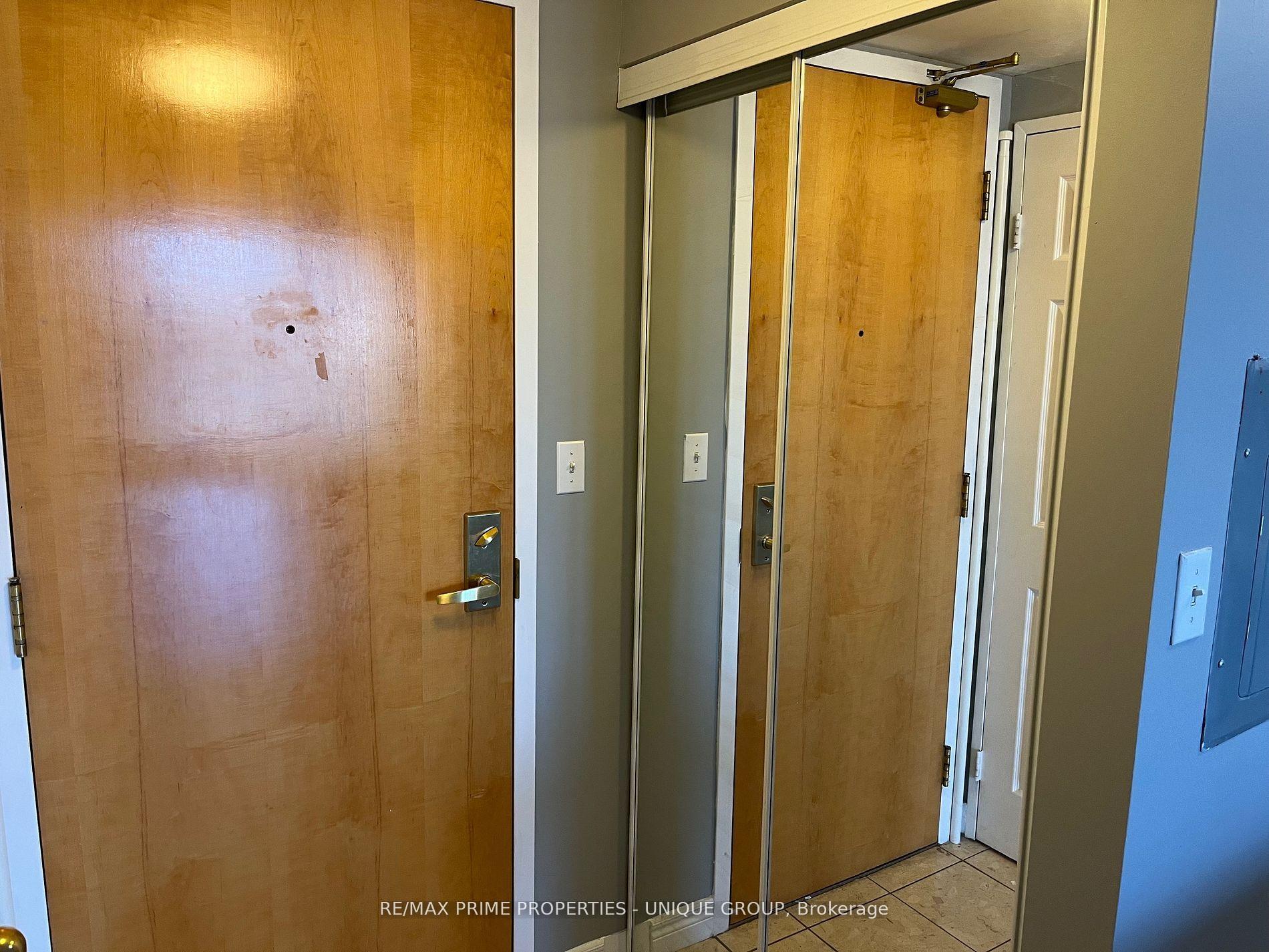 Photo 12 of Unit 1506, 43 Eglinton Avenue E, Toronto, Mount Pleasant West — HOMEH
