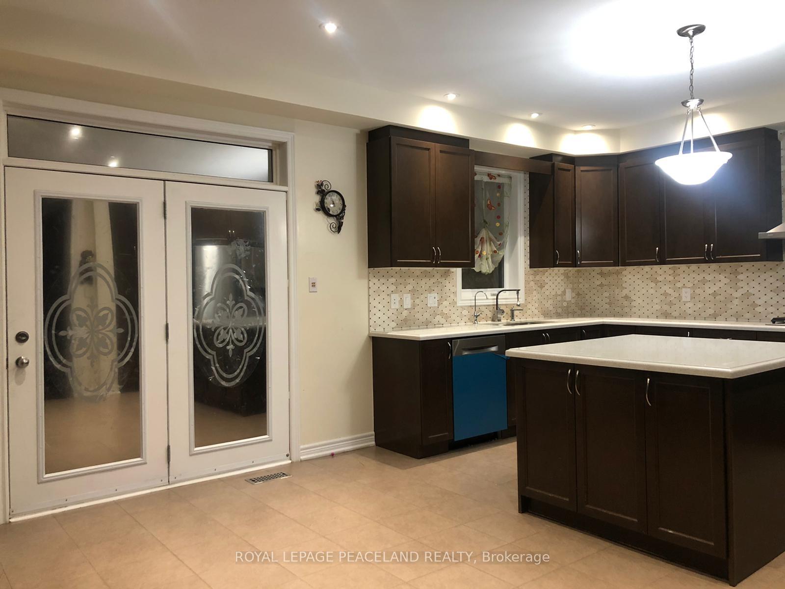 Photo 10 of 11 Mowder Drive, Aurora, Rural Aurora — HOMEH