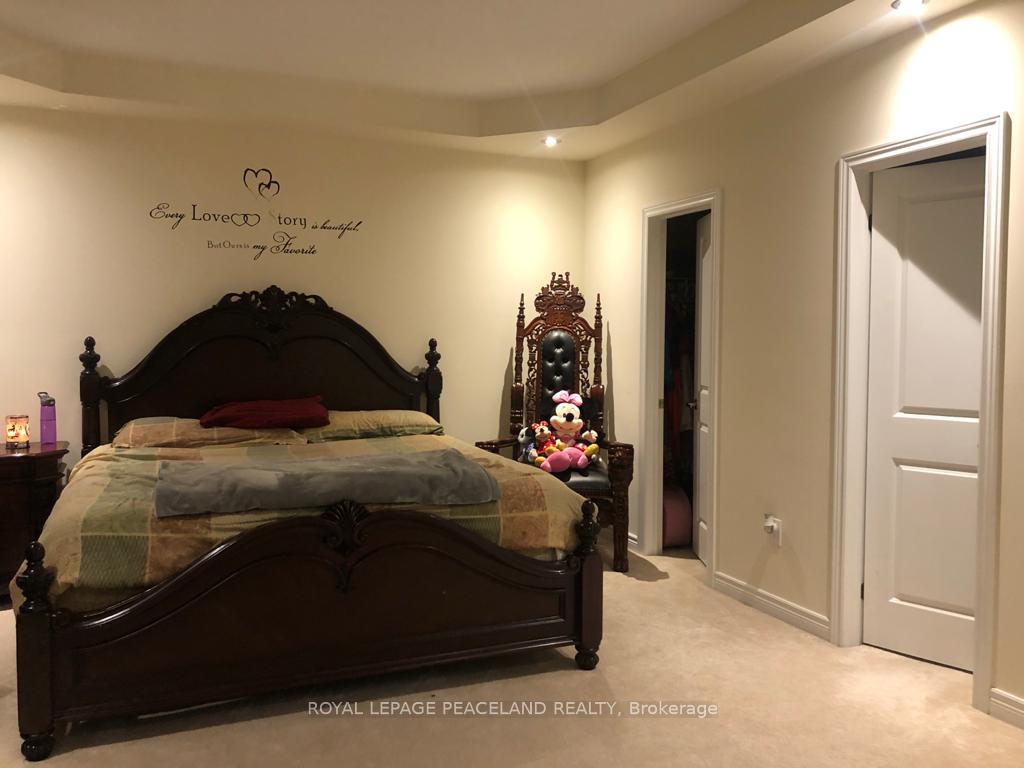 Photo 15 of 11 Mowder Drive, Aurora, Rural Aurora — HOMEH