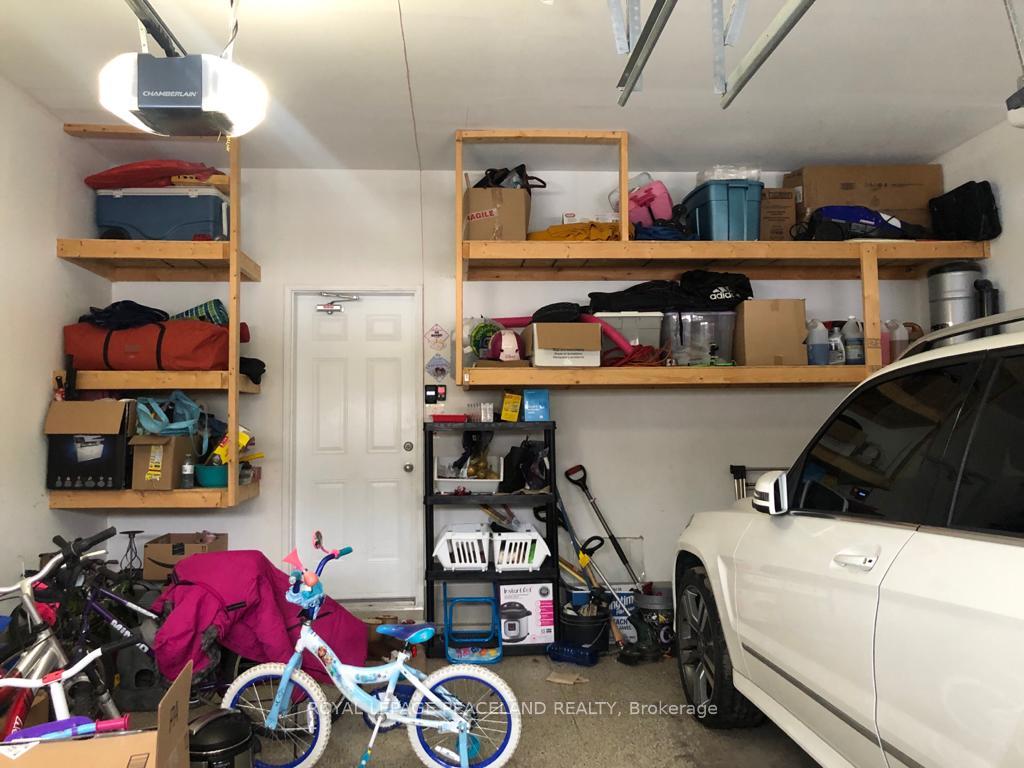 Photo 21 of 11 Mowder Drive, Aurora, Rural Aurora — HOMEH