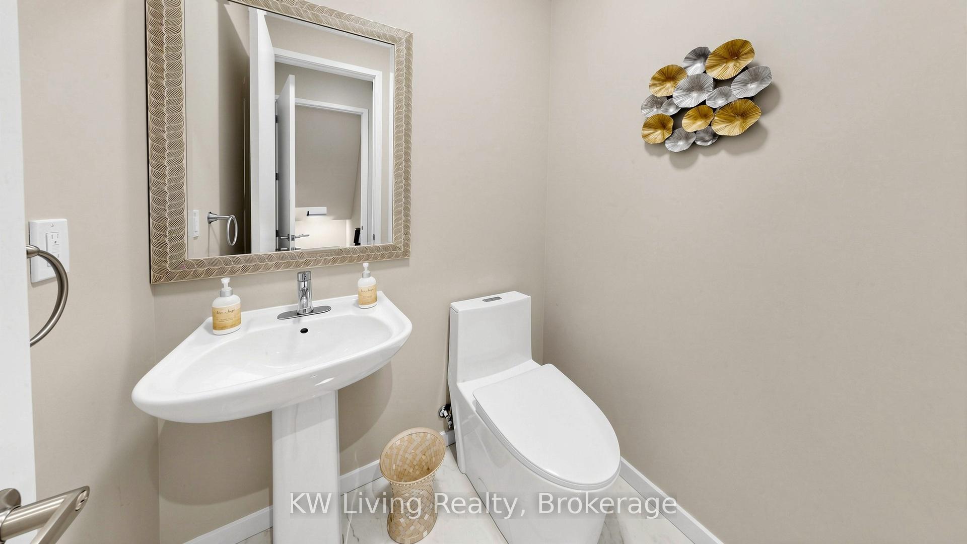 Photo 14 of 389 Elyse Court, Aurora, Bayview Northeast — HOMEH