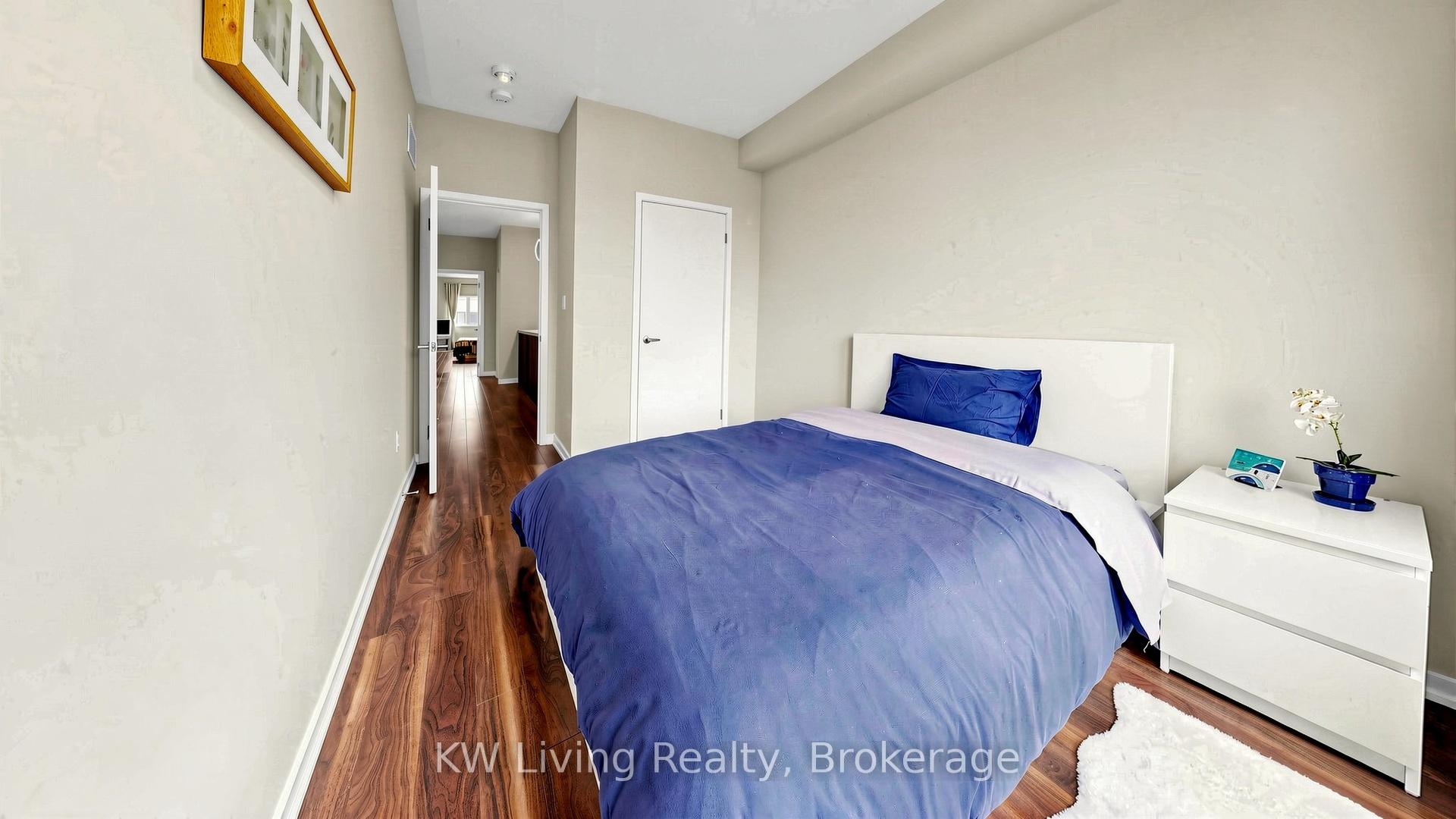 Photo 23 of 389 Elyse Court, Aurora, Bayview Northeast — HOMEH