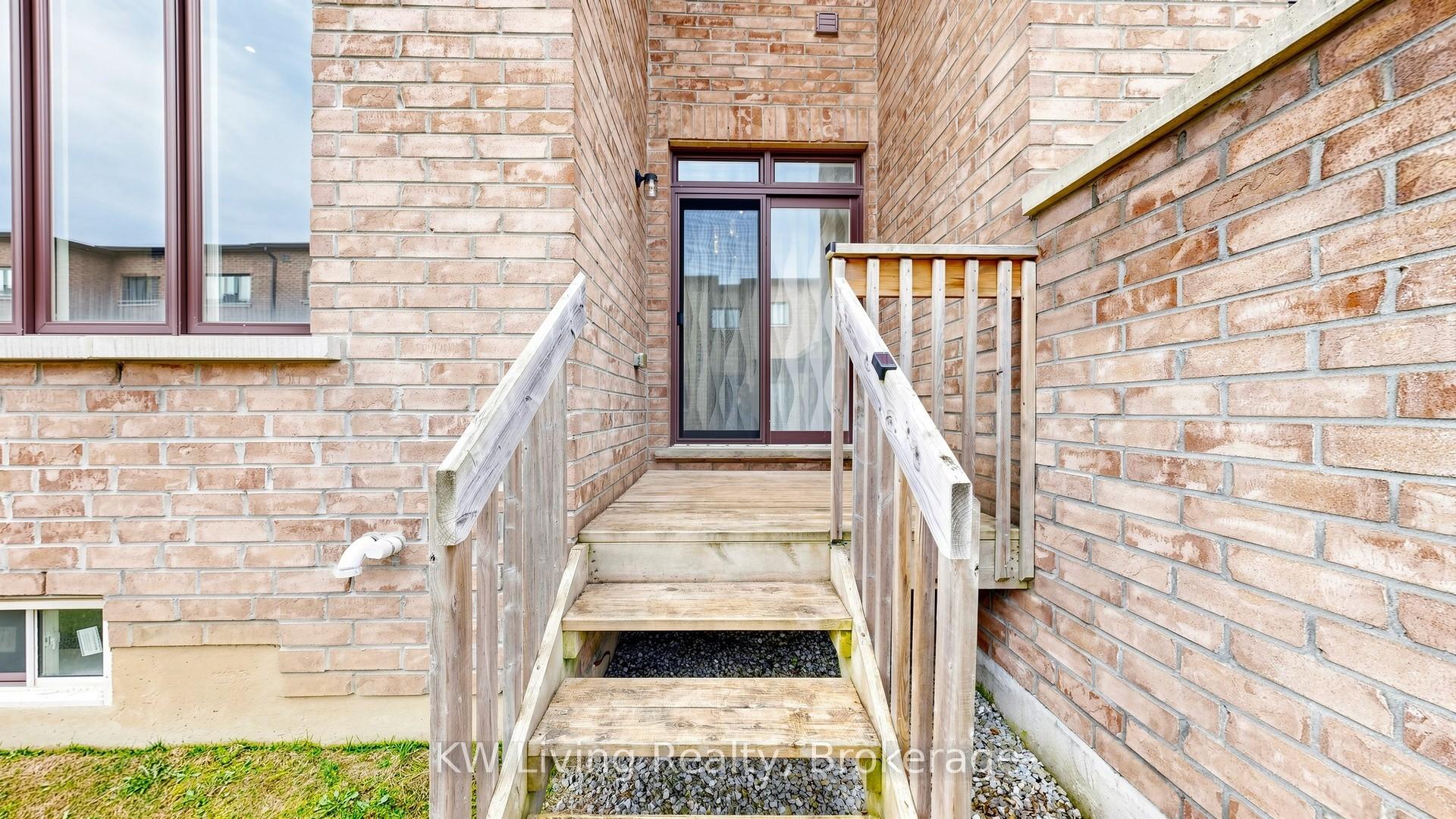 Photo 40 of 389 Elyse Court, Aurora, Bayview Northeast — HOMEH