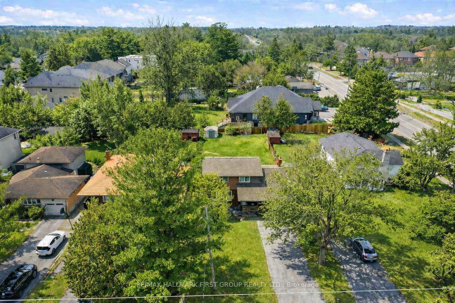 Photo 4 of 1994 Fairport Road, Pickering, Dunbarton — HOMEH