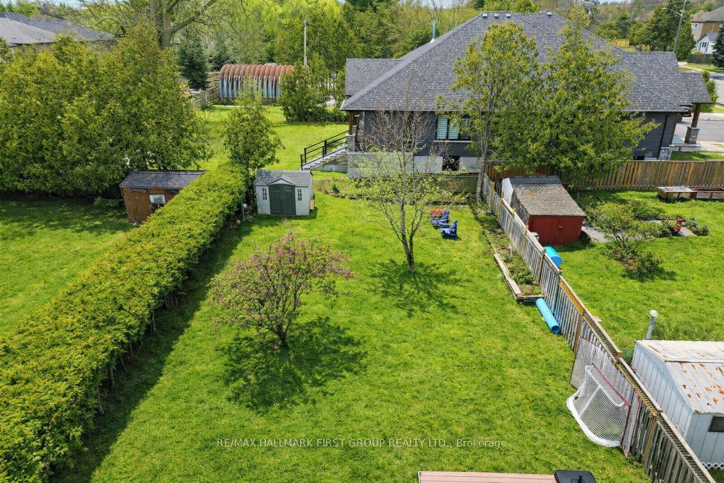 Photo 43 of 1994 Fairport Road, Pickering, Dunbarton — HOMEH