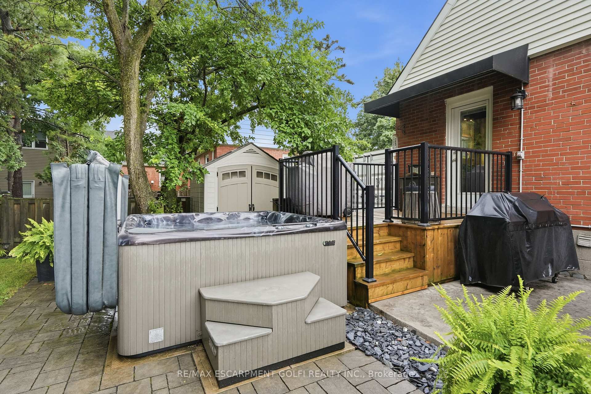 Photo 38 of 13 East 41st Street, Hamilton, Sunninghill — HOMEH