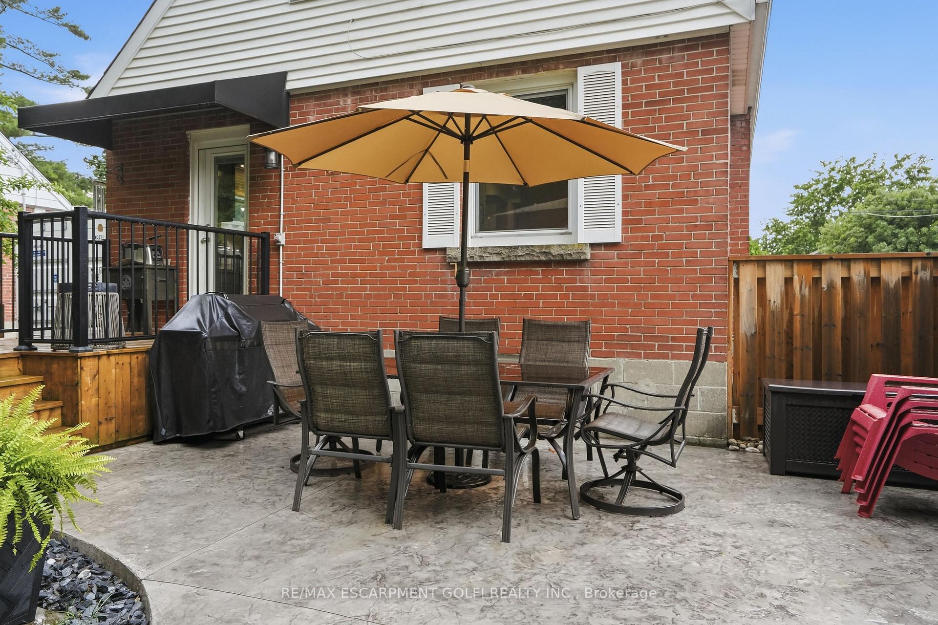 Photo 40 of 13 East 41st Street, Hamilton, Sunninghill — HOMEH