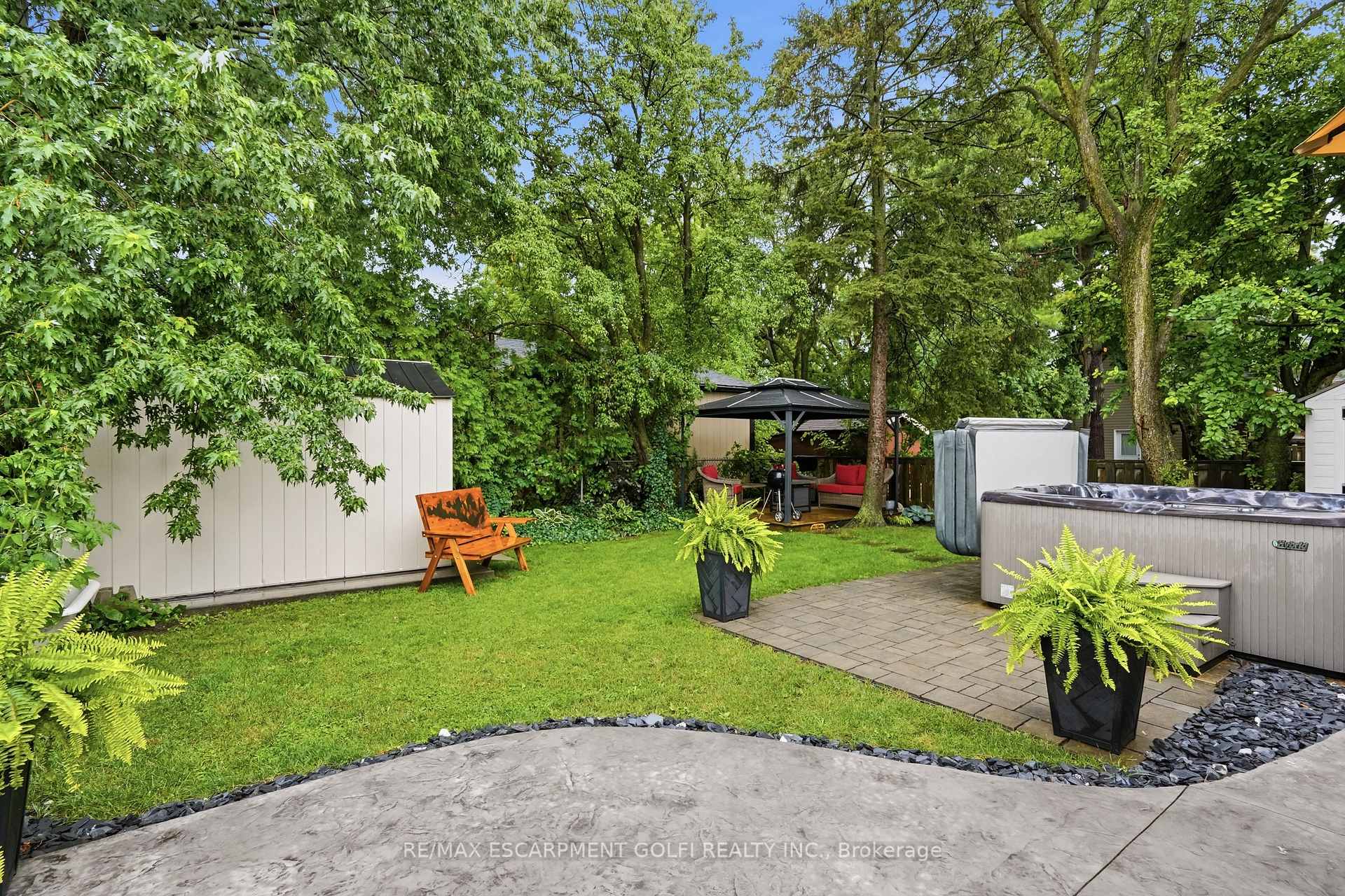 Photo 41 of 13 East 41st Street, Hamilton, Sunninghill — HOMEH