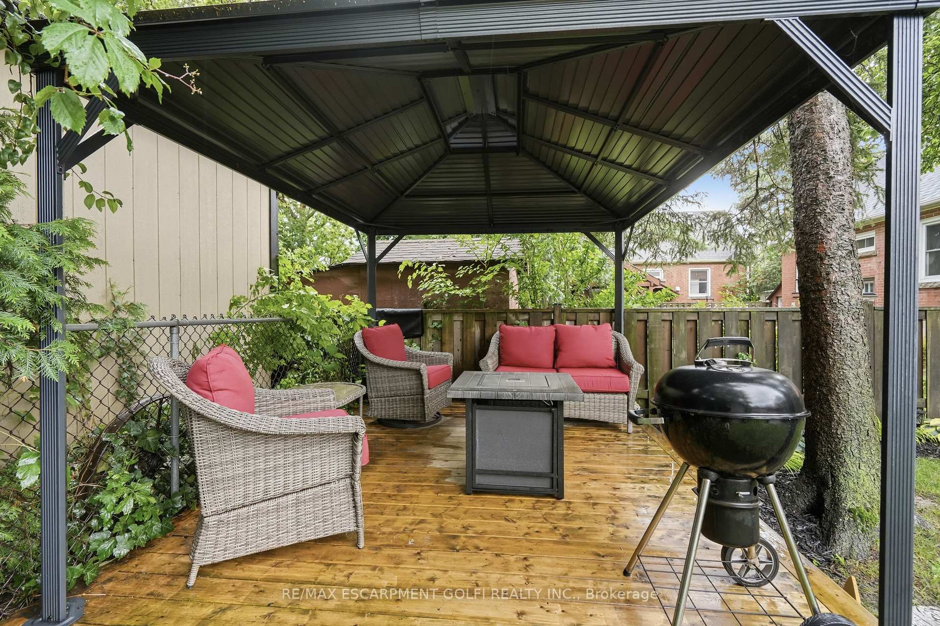 Photo 44 of 13 East 41st Street, Hamilton, Sunninghill — HOMEH