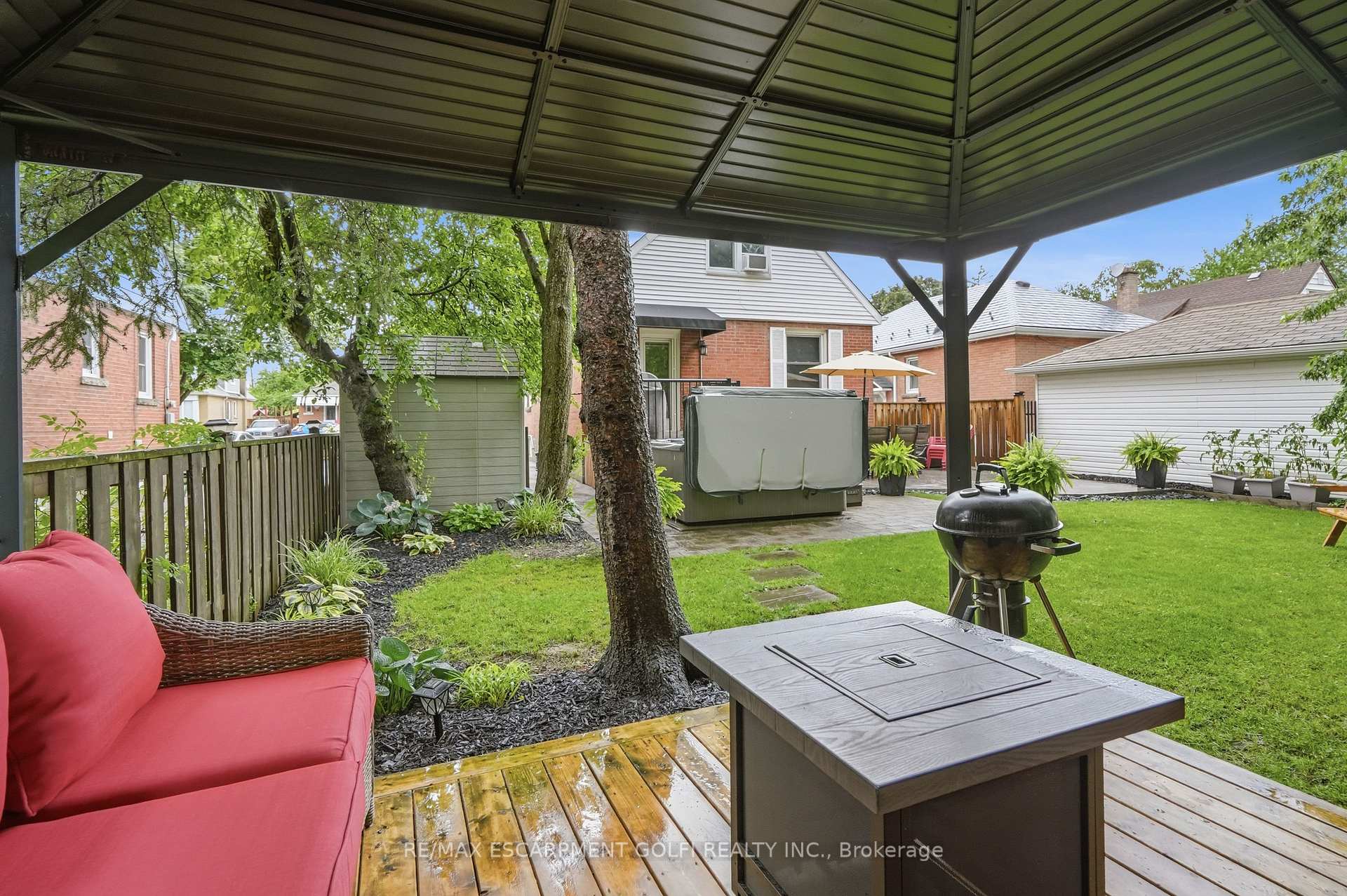 Photo 46 of 13 East 41st Street, Hamilton, Sunninghill — HOMEH